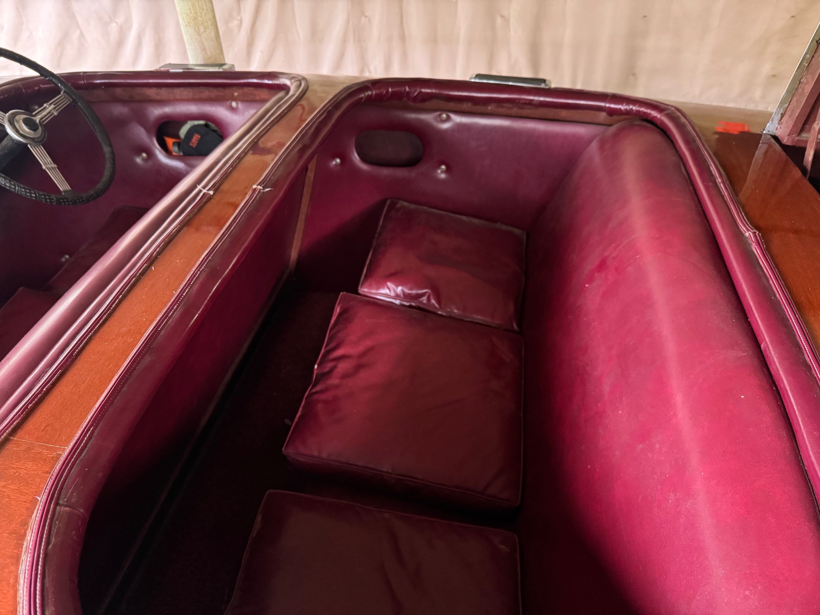 1939 19' Custom Barrel Back Runabout