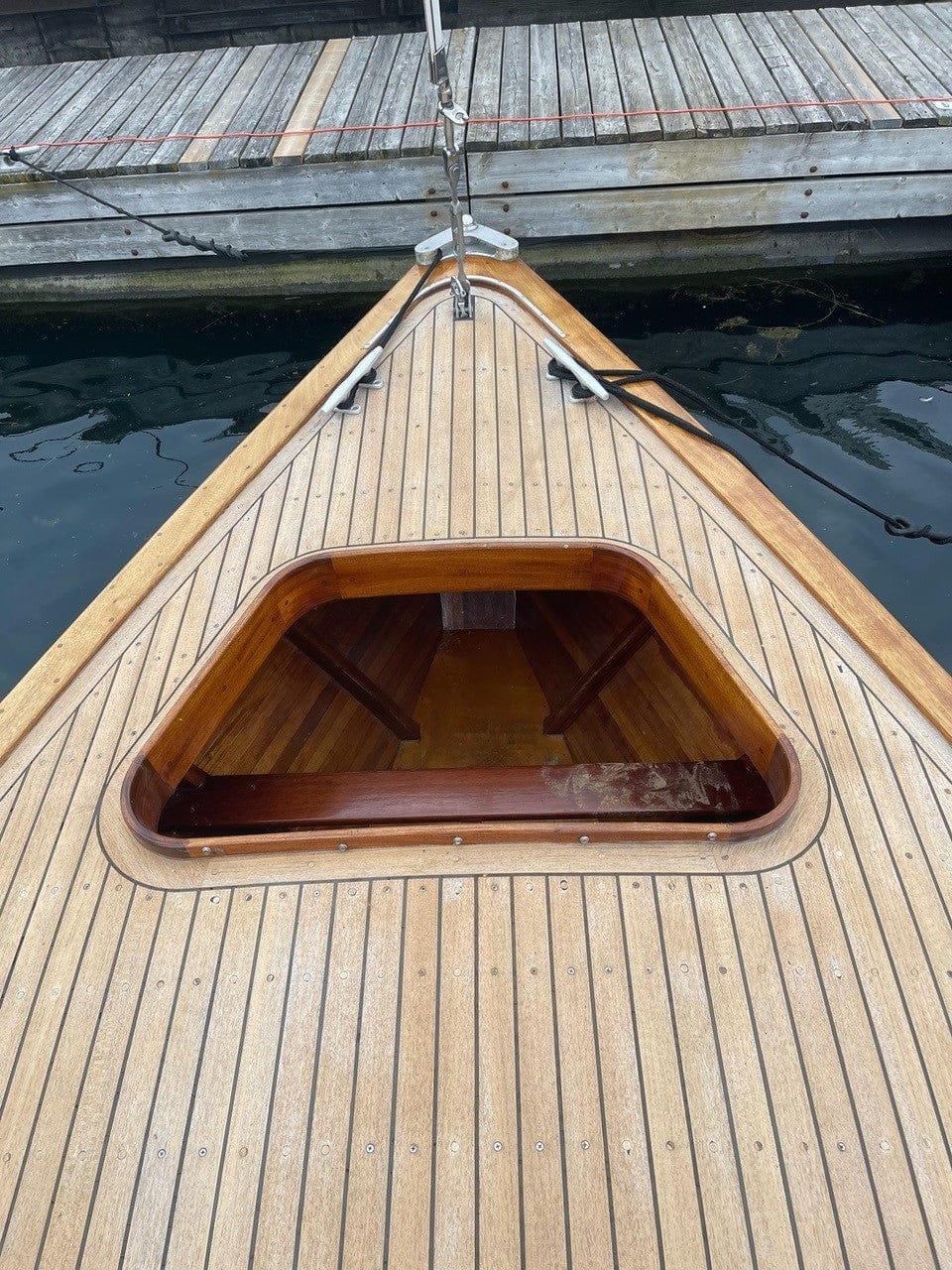 1977 32' Vic Carpenter Day Sailing Sloop