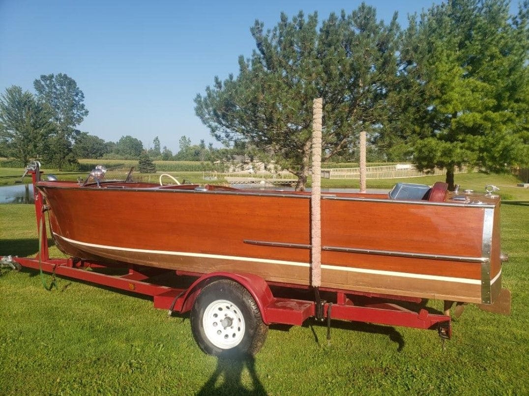 1948 CHRIS-CRAFT 18' Utility