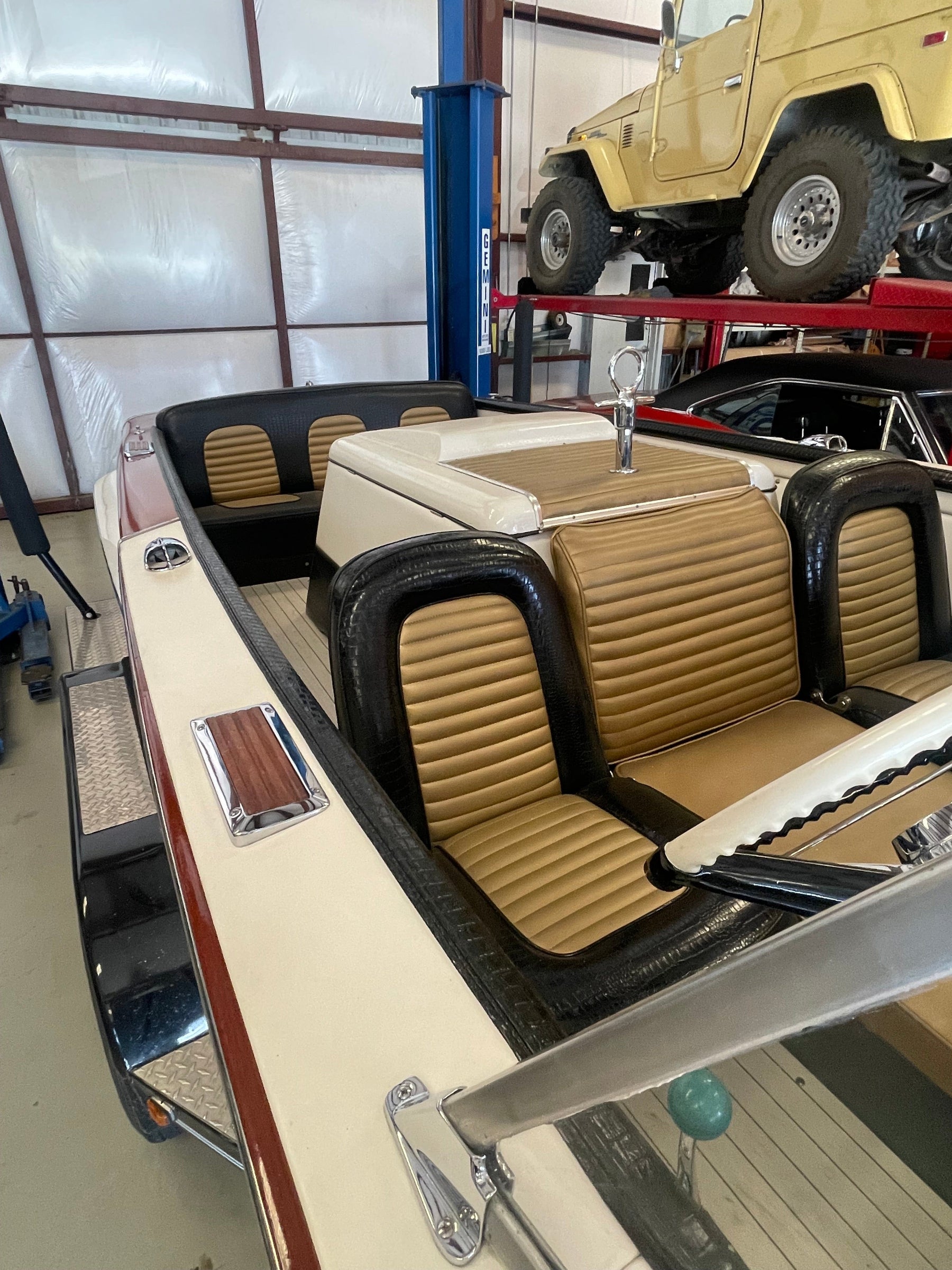 1962 CHRIS CRAFT 20' HOLIDAY