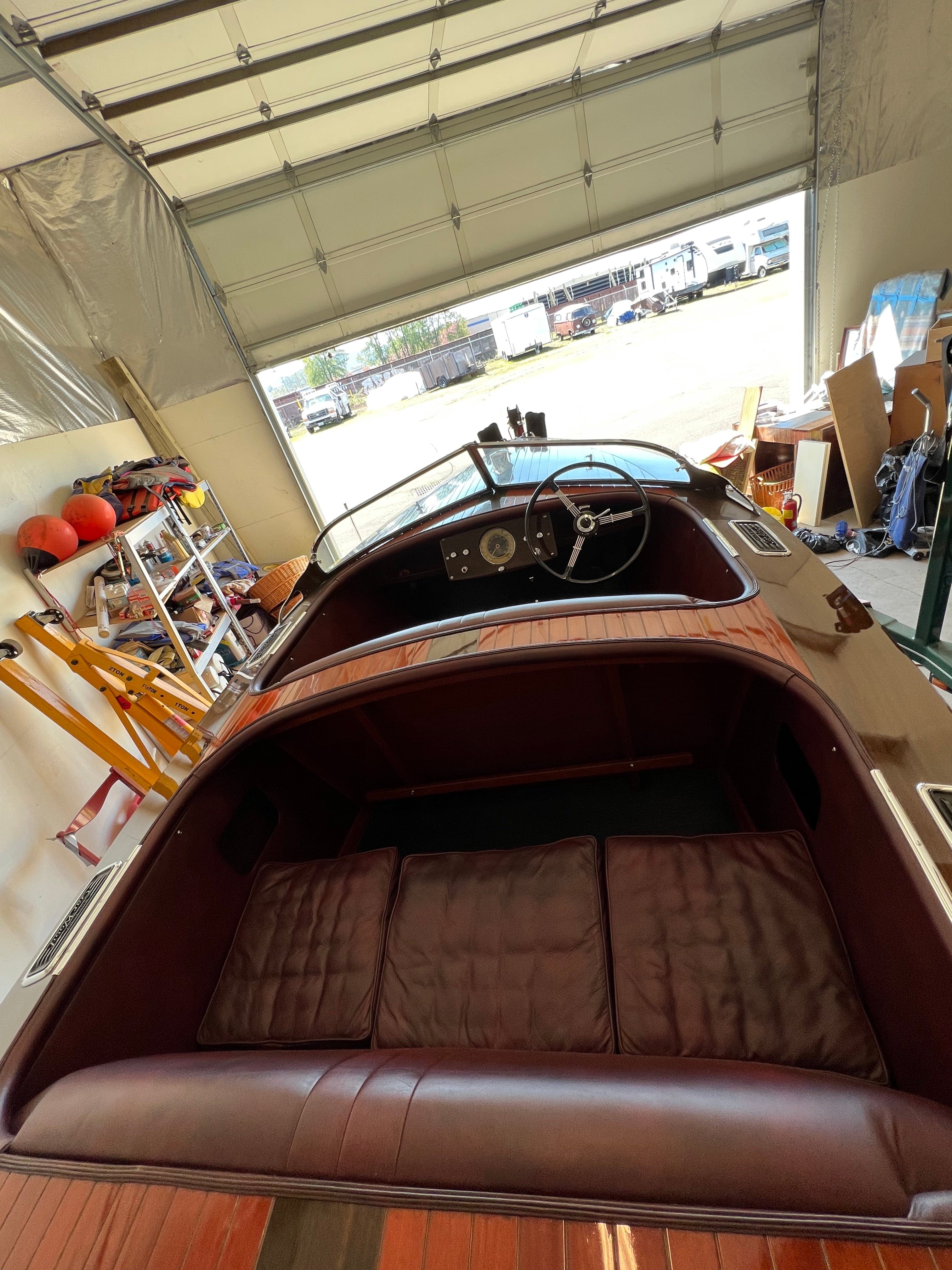 1940 GARWOOD 19' DOUBLE COCKPIT RUNABOUT