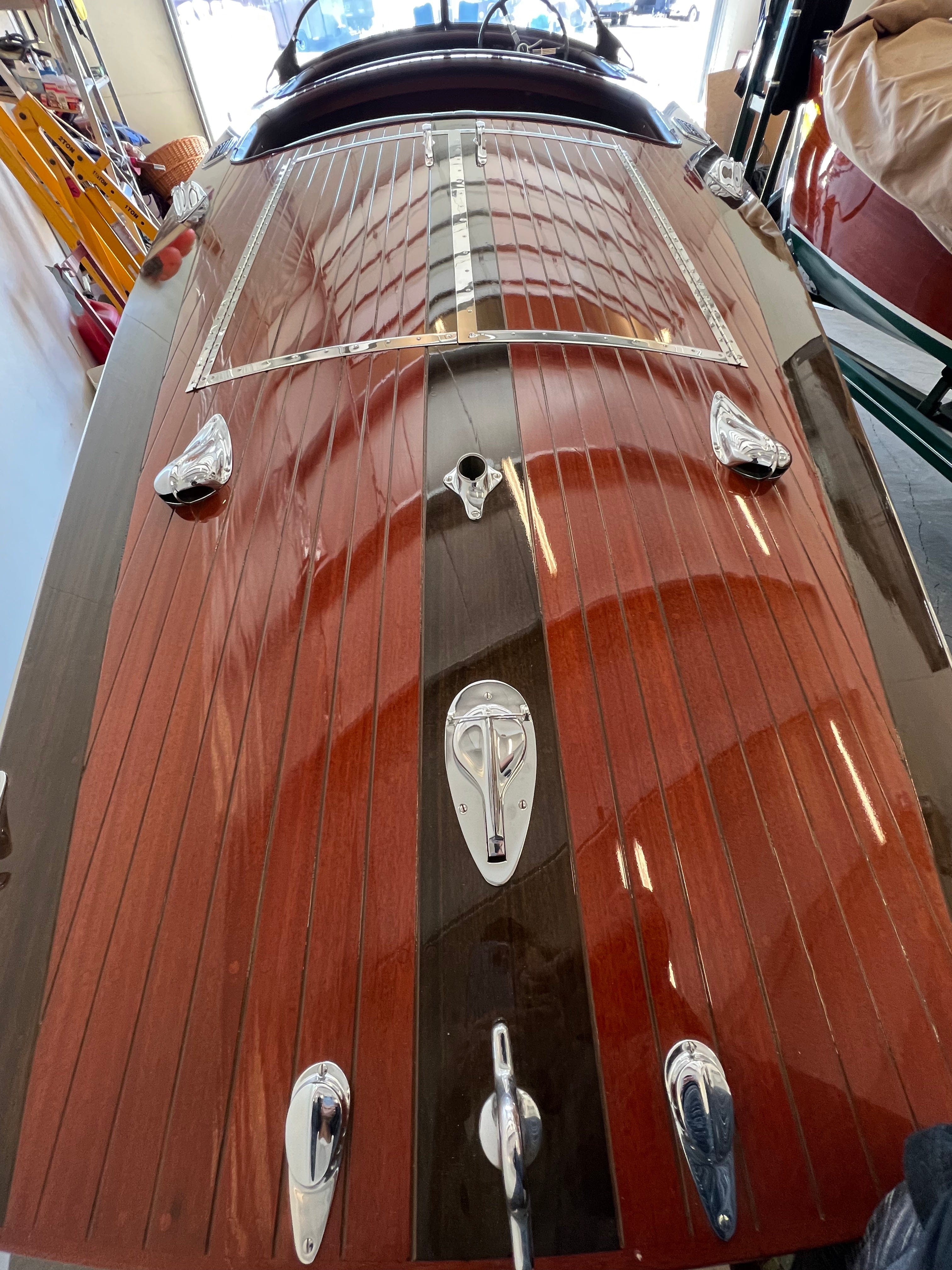 1940 GARWOOD 19' DOUBLE COCKPIT RUNABOUT