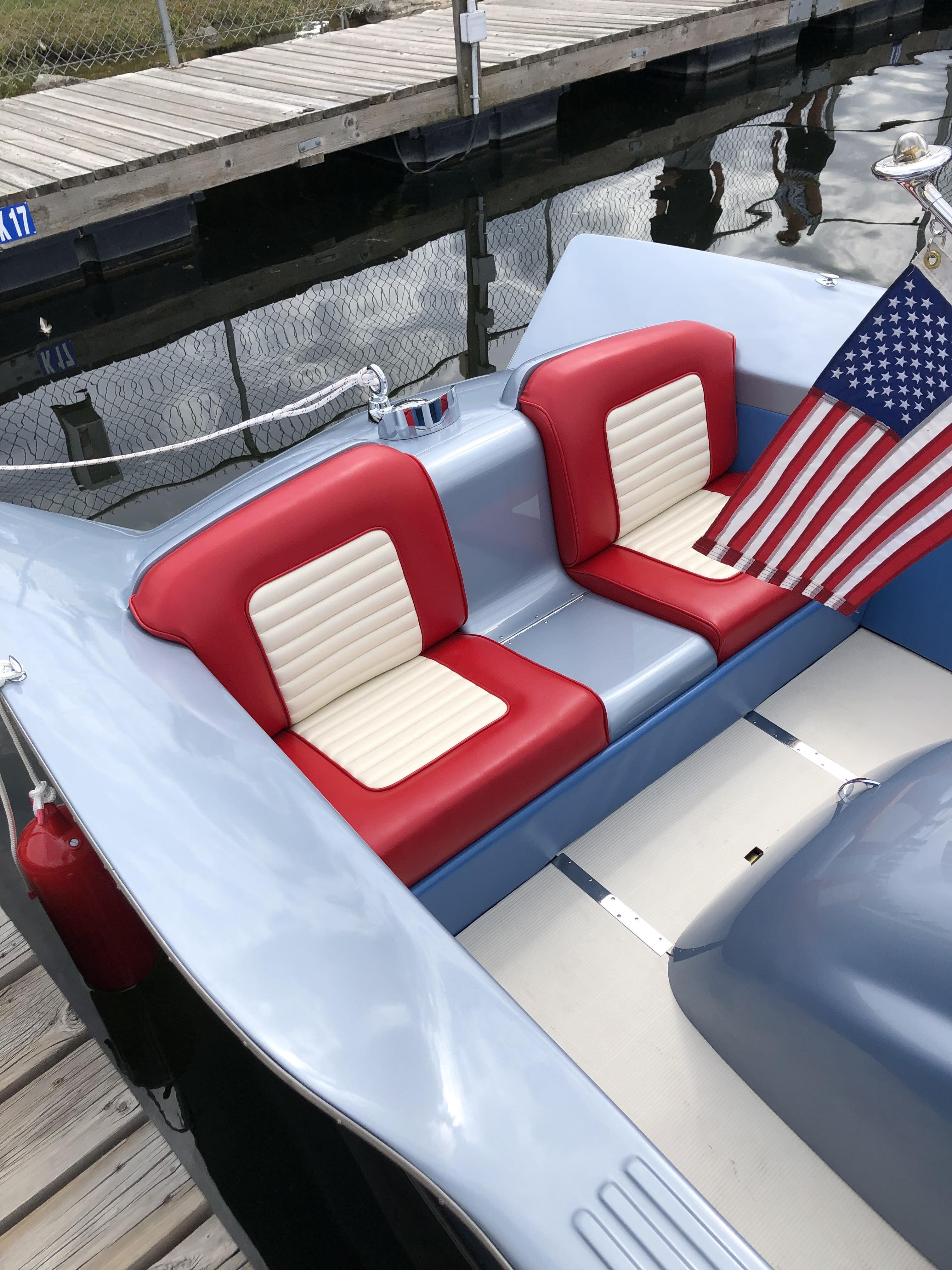 1958 CHRIS-CRAFT 19' Silver Arrow