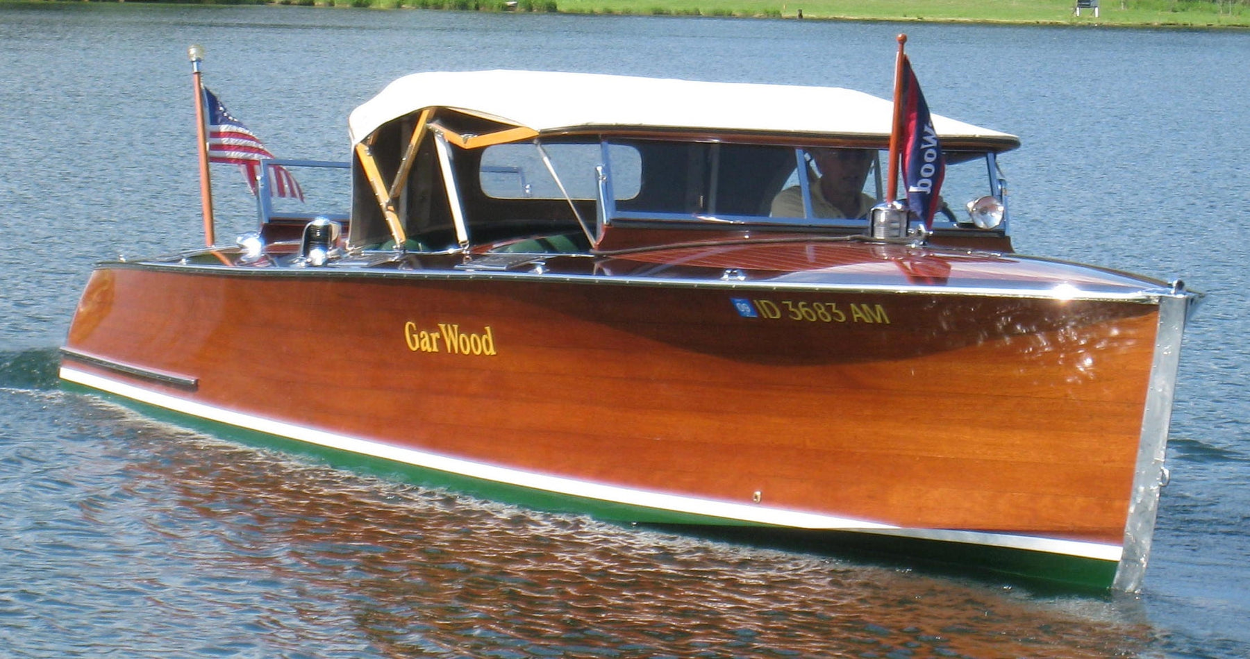 1929 28' Garwood Triple Runabout