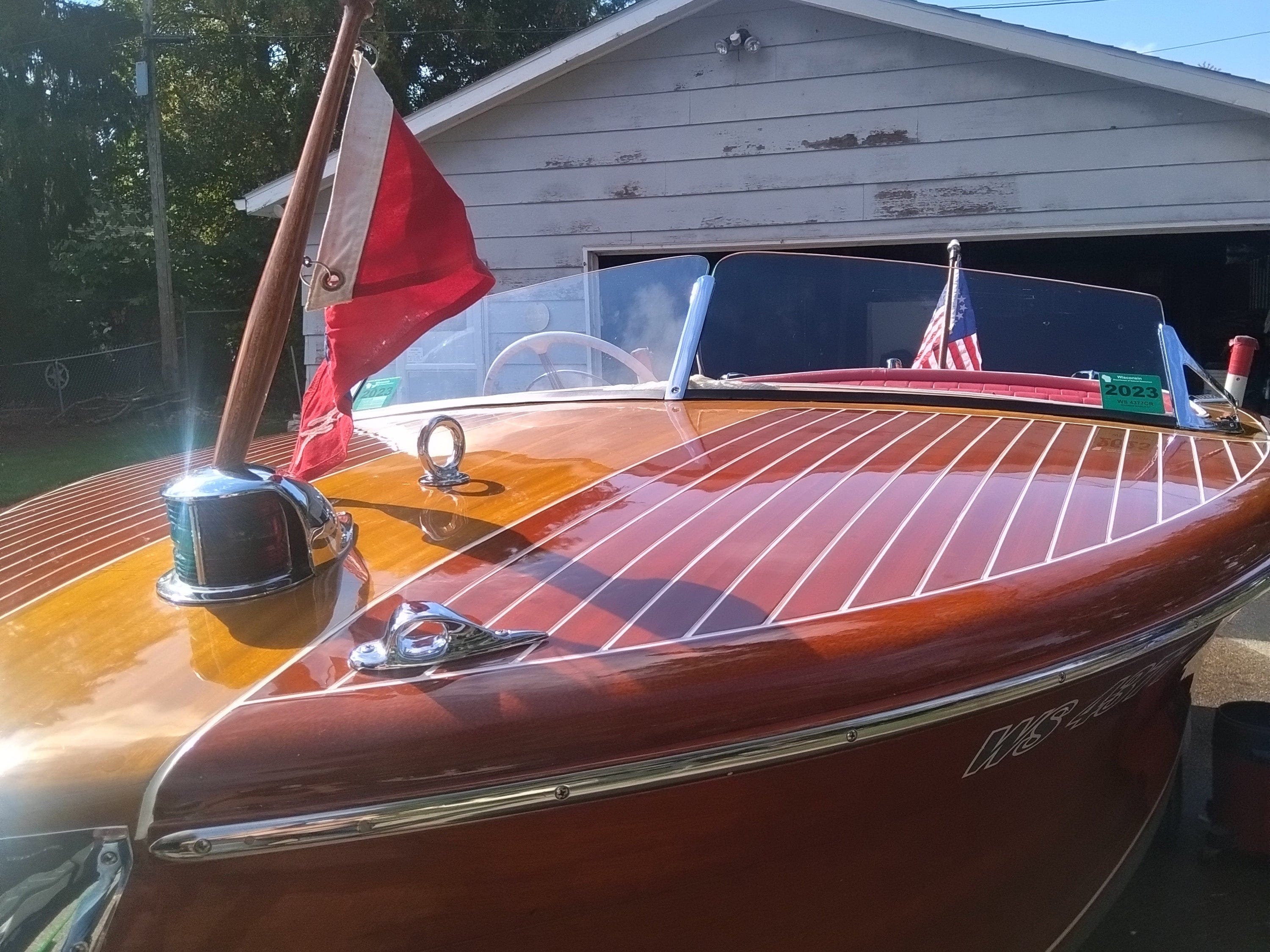 1951 CHRIS-CRAFT 18' Riviera