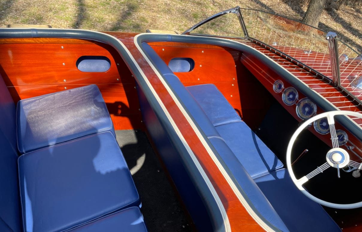 1941 CHRIS-CRAFT 19' CUSTOM - 'BARRELBACK'