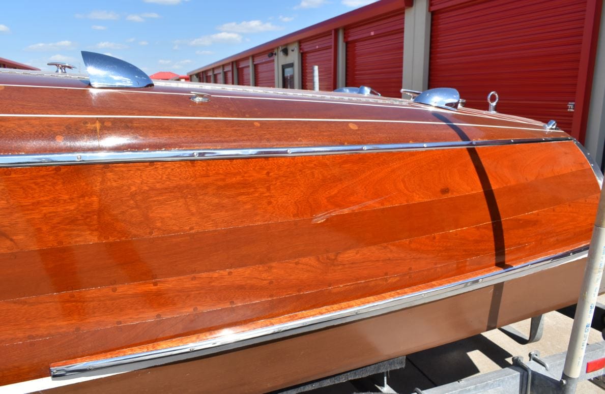 1941 CHRIS-CRAFT 19' CUSTOM - 'BARRELBACK'