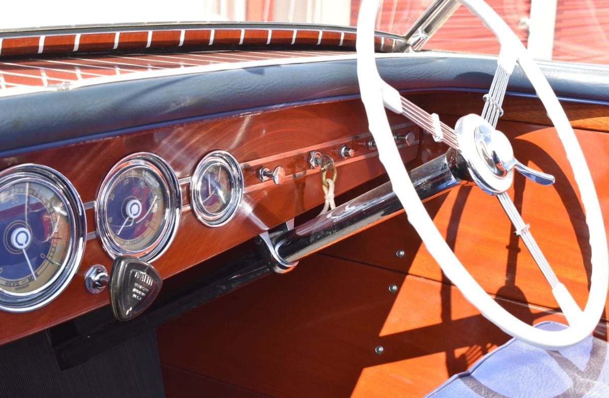 1941 CHRIS-CRAFT 19' CUSTOM - 'BARRELBACK'