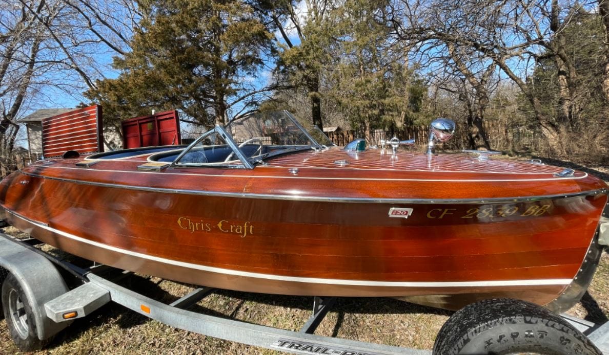 1941 CHRIS-CRAFT 19' CUSTOM - 'BARRELBACK'