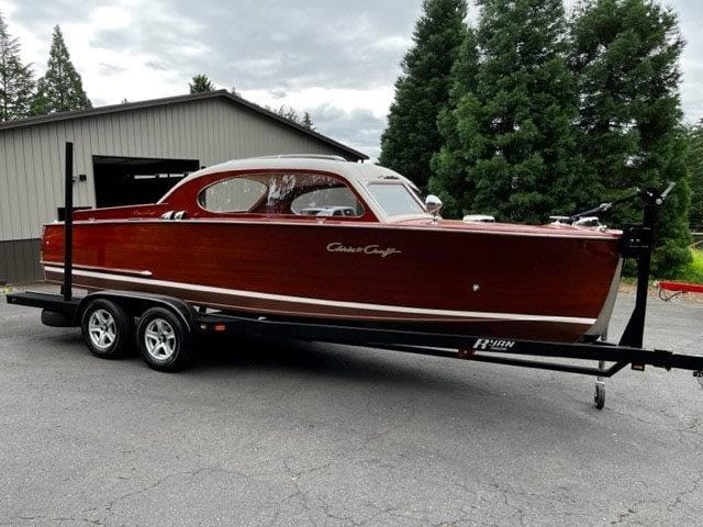 1950 CHRIS-CRAFT 22' CUSTOM SEDAN