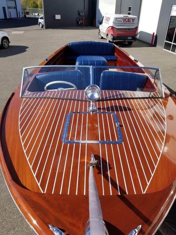 1947 CHRIS-CRAFT - 22' Sportsman - U22