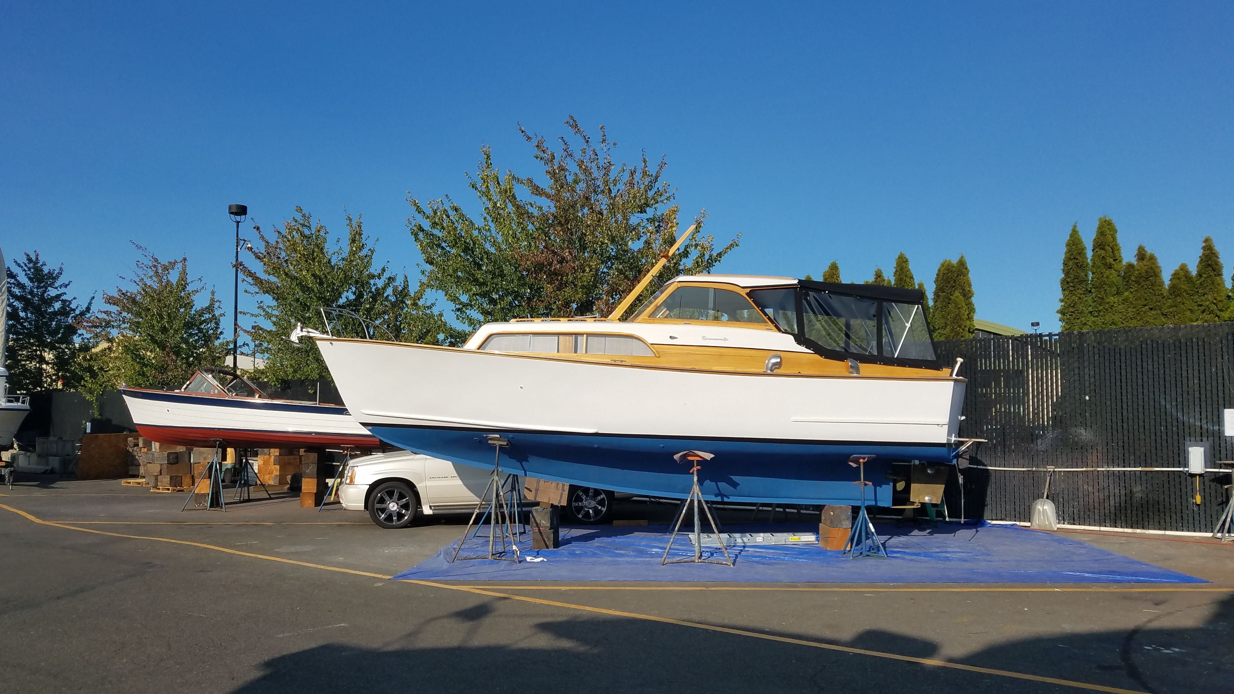 1962 SUMNERCRAFT 31' SEDAN CRUISER