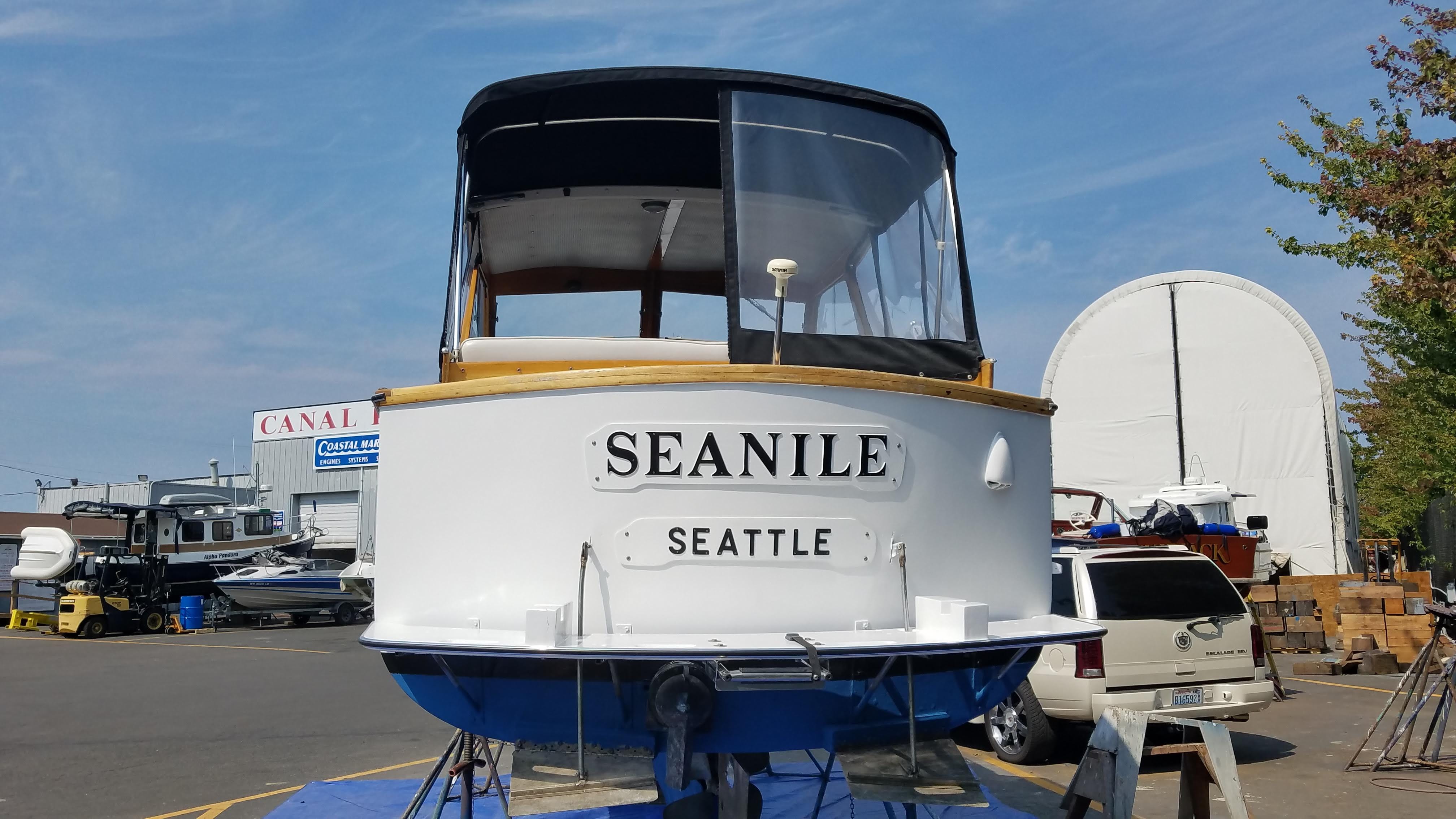 1962 SUMNERCRAFT 31' SEDAN CRUISER