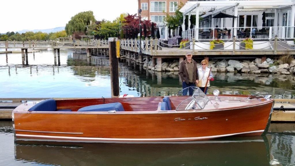 1947 CHRIS-CRAFT - 22' Sportsman - U22