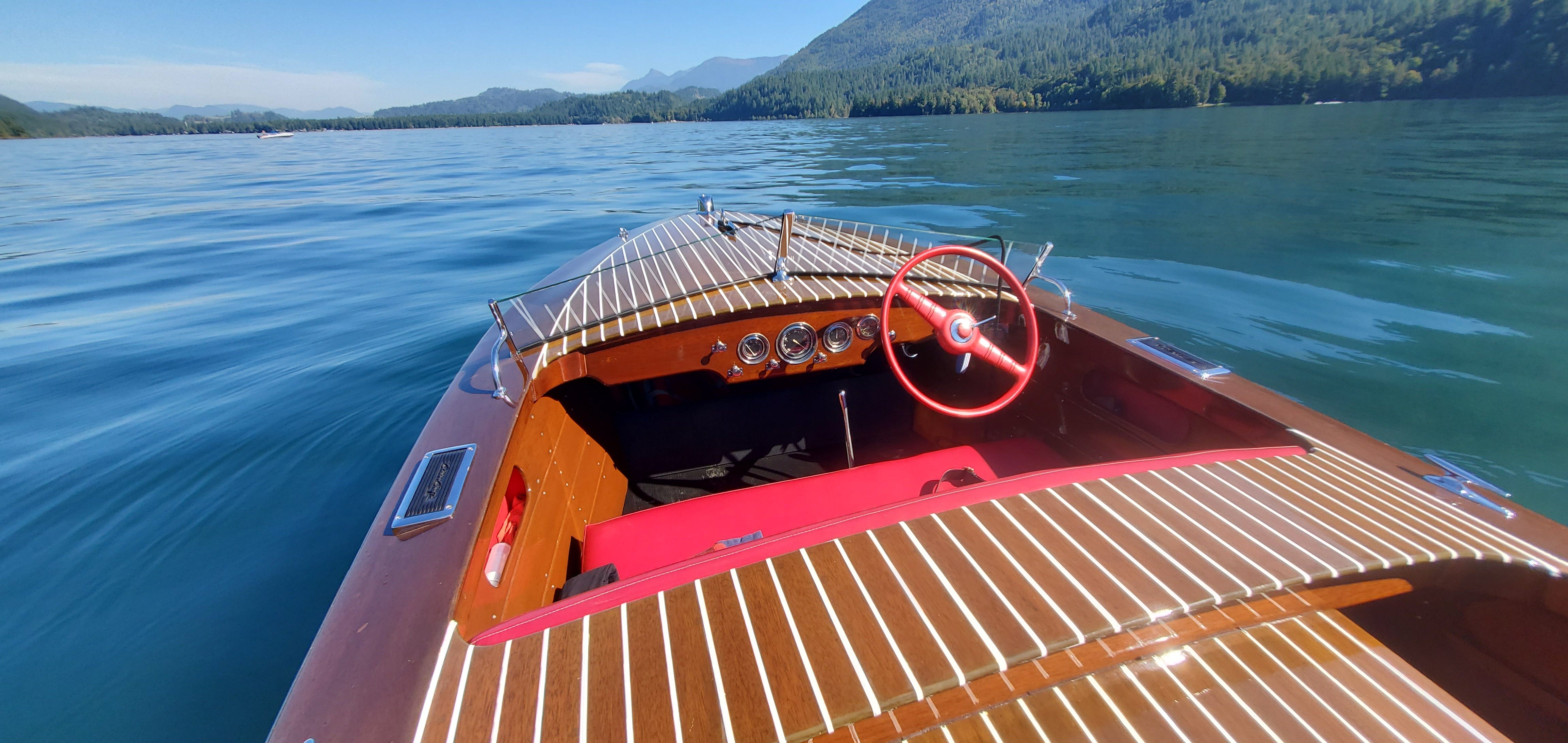 1952 CHRIS-CRAFT 17' Special Runabout