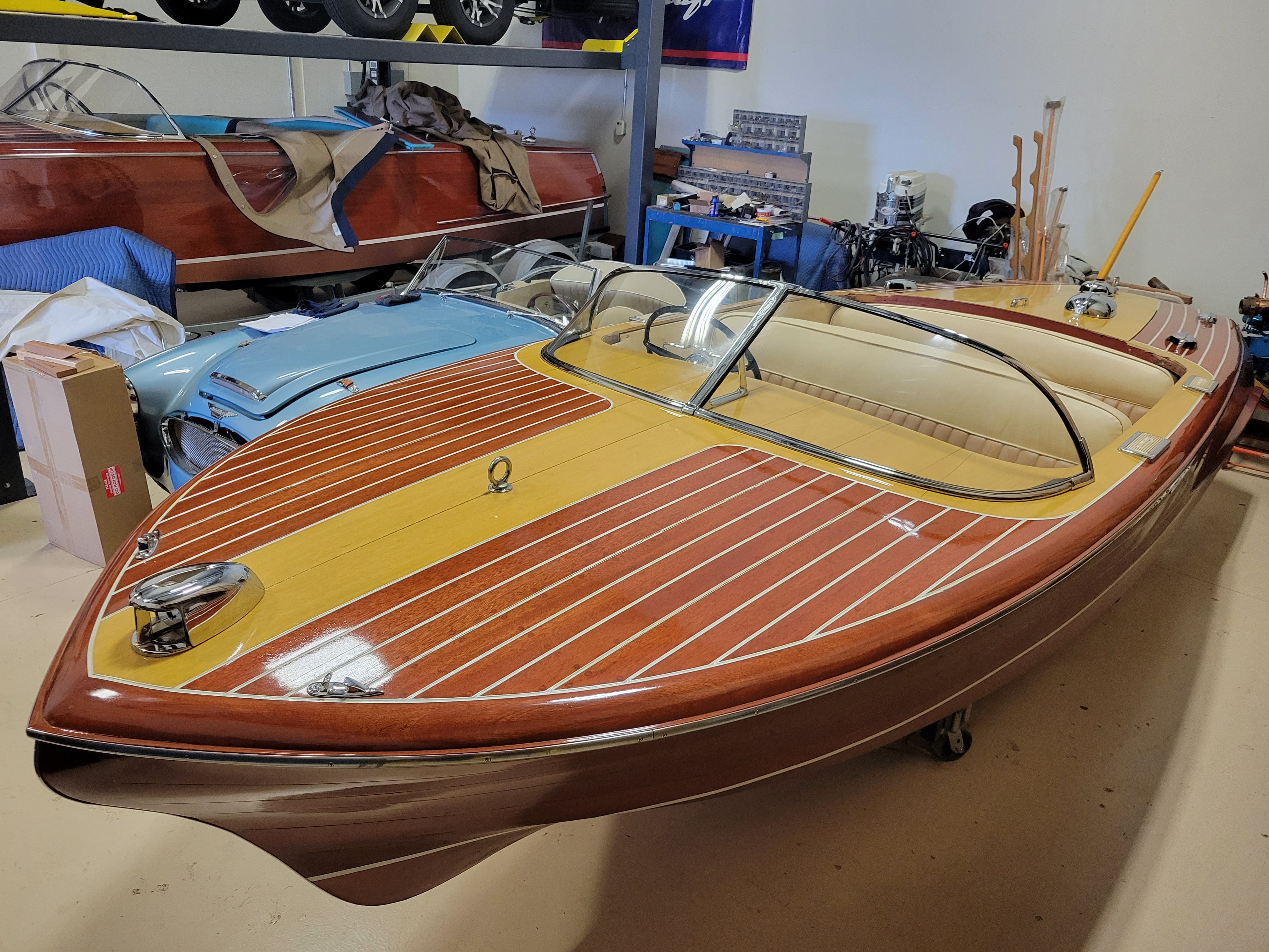 1955 CHRIS-CRAFT CAPRI 19'