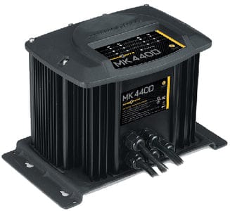 Battery Charger: MK440D 4-Bank 10A