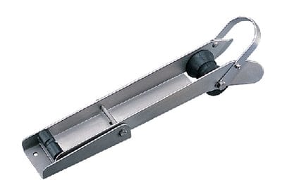 SeaDog 328068 Pivoting Medium Bow Roller <SPACER TYPE=HORIZONTAL SIZE=1> 1-1/2" Max Rope Diameter <SPACER TYPE=HORIZONTAL SIZE=1> 3/8" Bolt Fastener