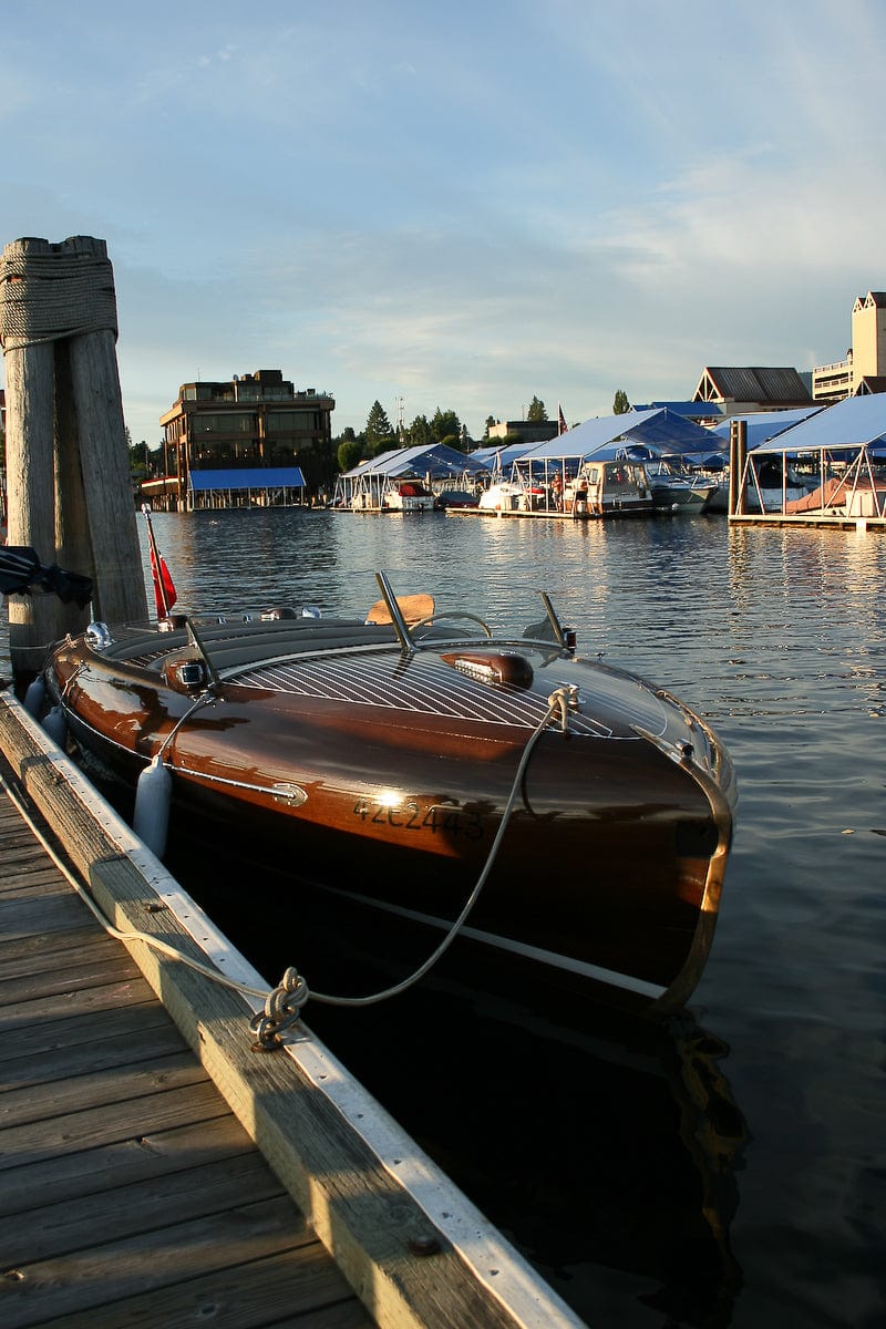 1947 GREAVETTE 22' STREAMLINER