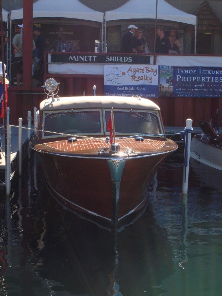 1948 CHRIS-CRAFT 25' SPORTSMAN SEDAN