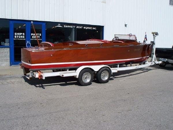 1930 CHRIS-CRAFT TRIPLE COCKPIT 24'