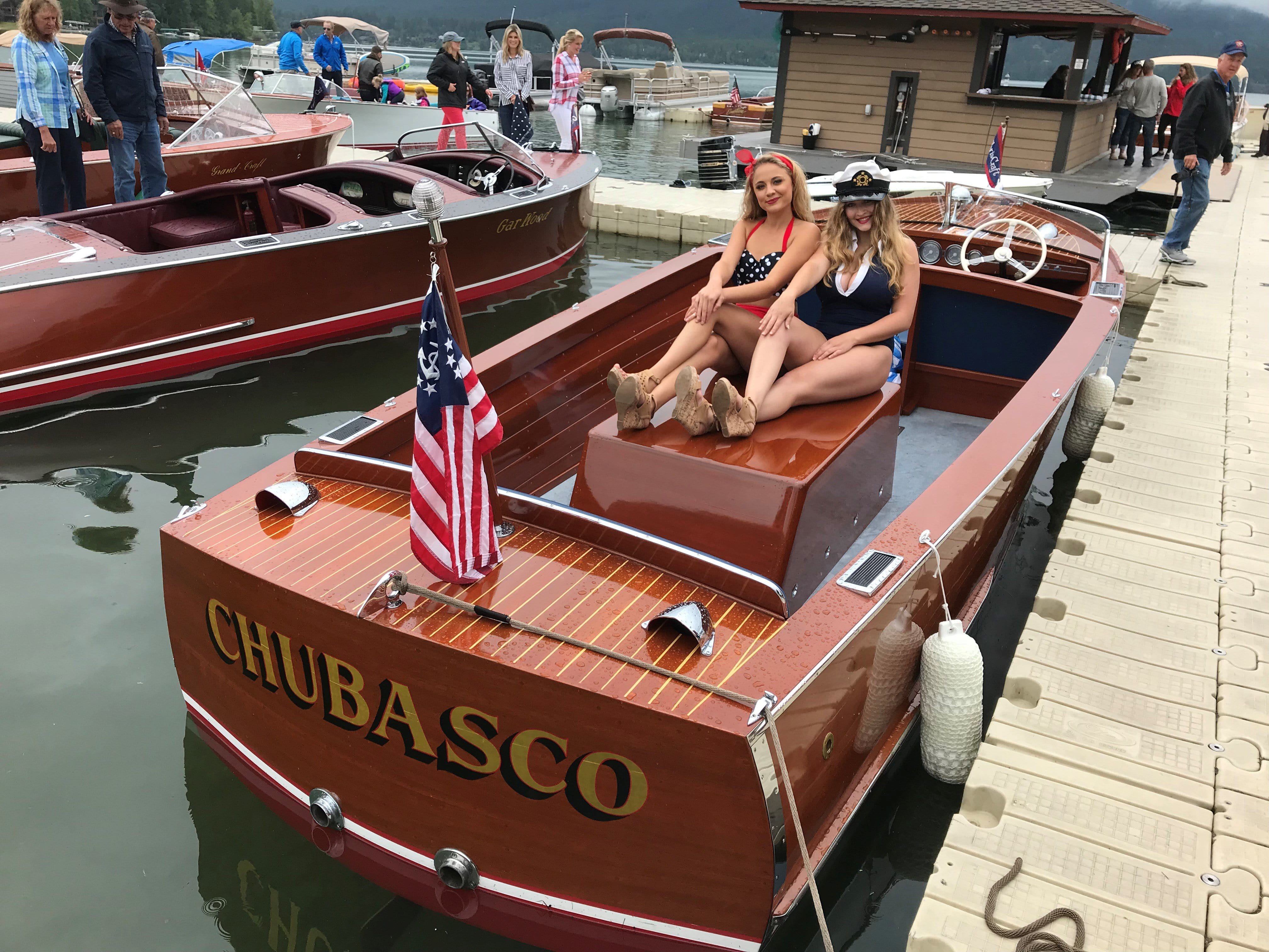 1941 CHRIS-CRAFT 22' DELUXE UTILITY