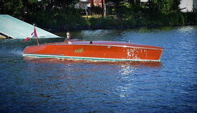 1998 Hacker Craft 27' - Gentleman's Raceboat