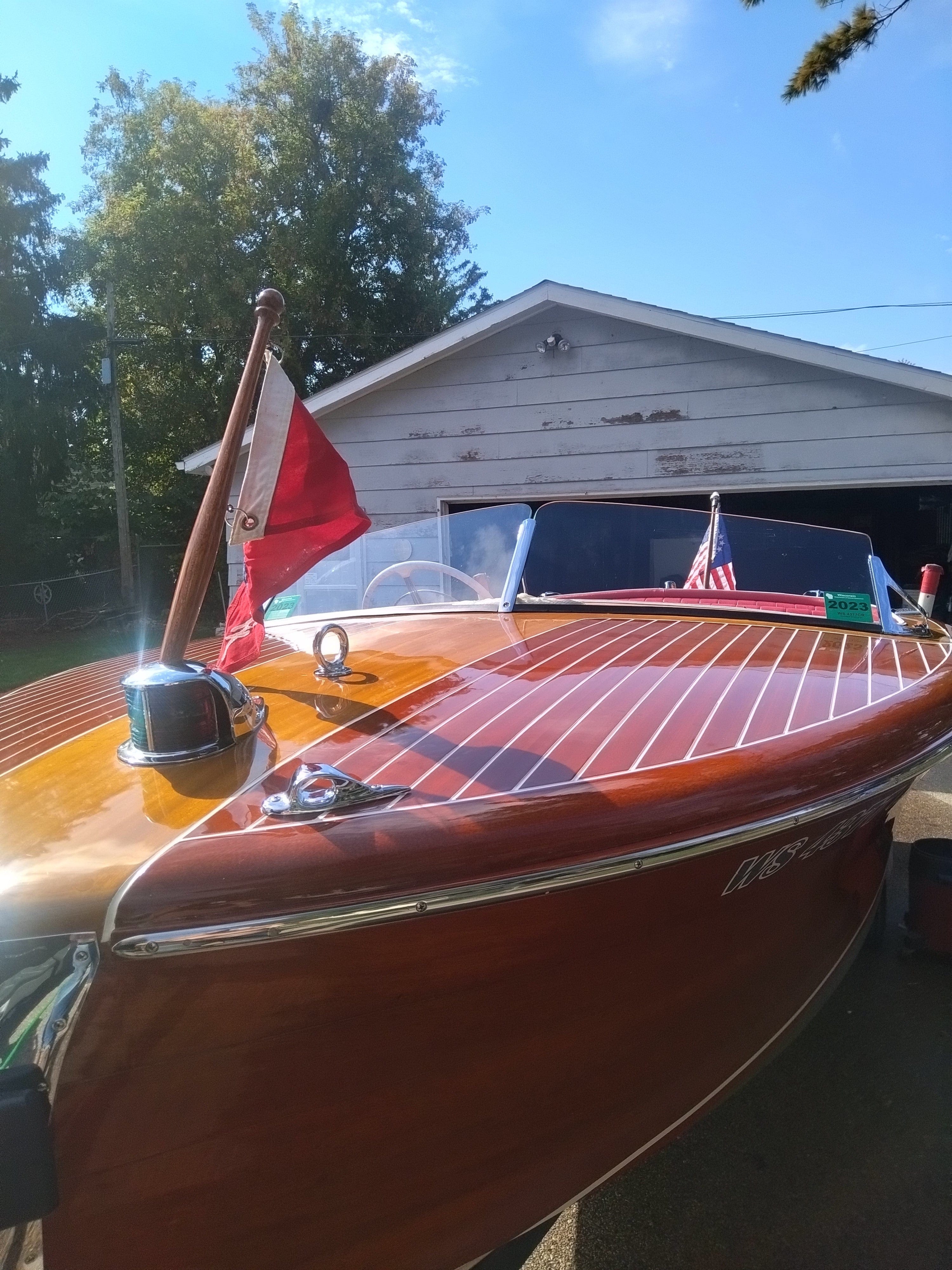 1951 CHRIS-CRAFT 18' Riviera