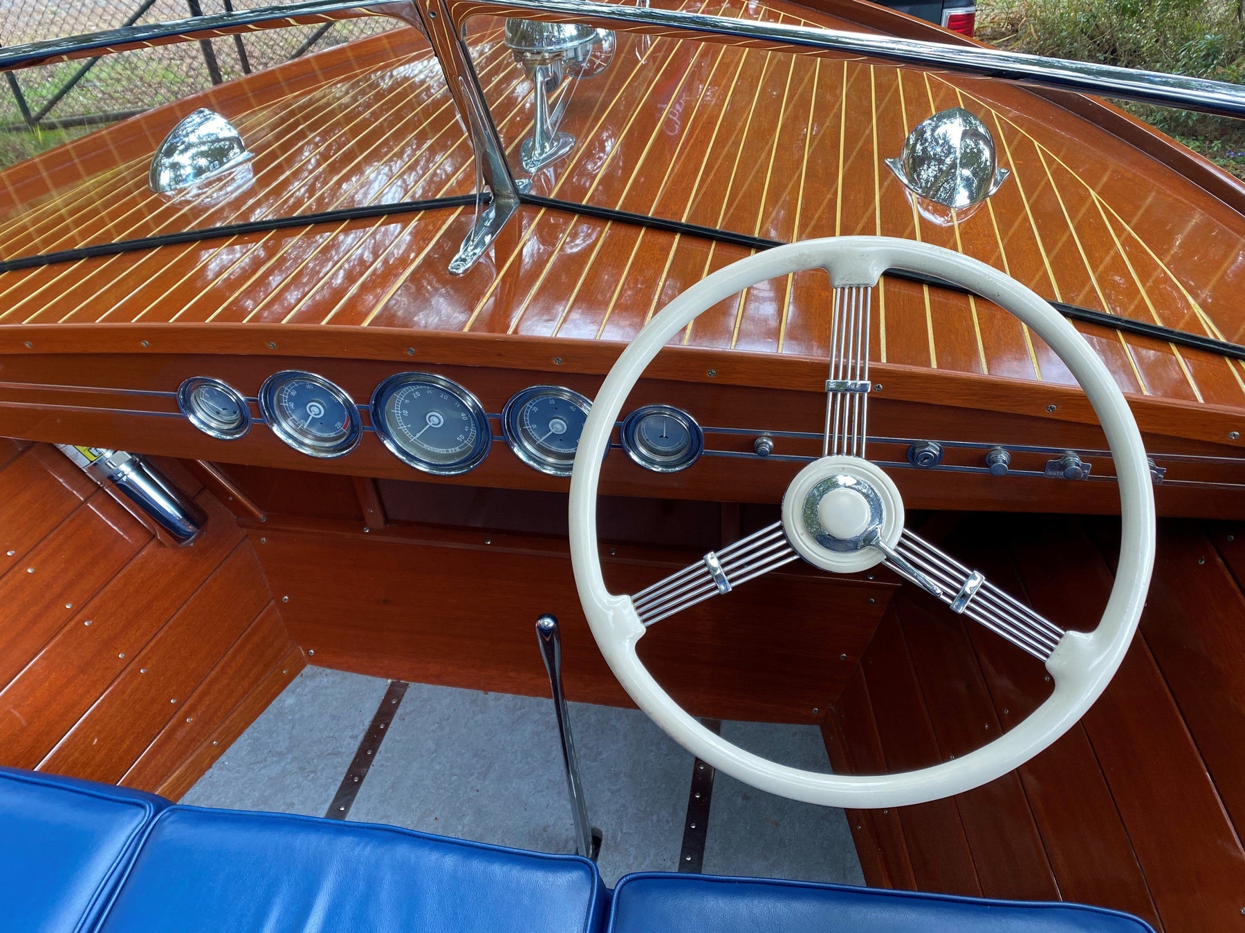 1941 CHRIS-CRAFT 22' DELUXE UTILITY