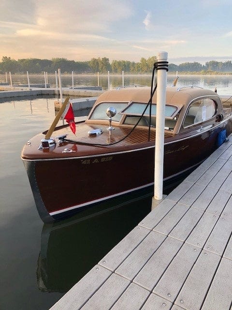 1949 CHRIS-CRAFT 22' CUSTOM SEDAN