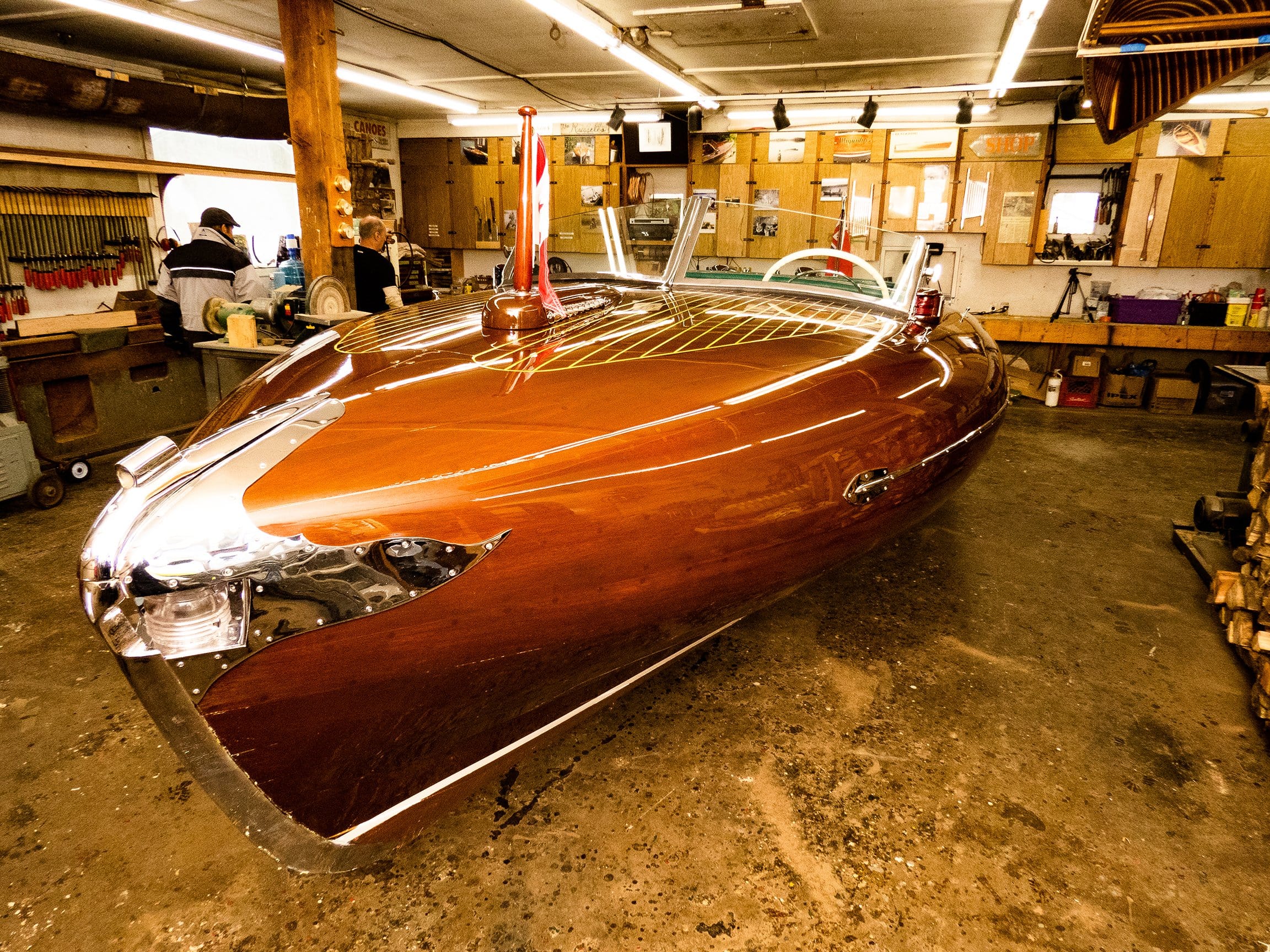 1951 GREAVETTE 22' STREAMLINER