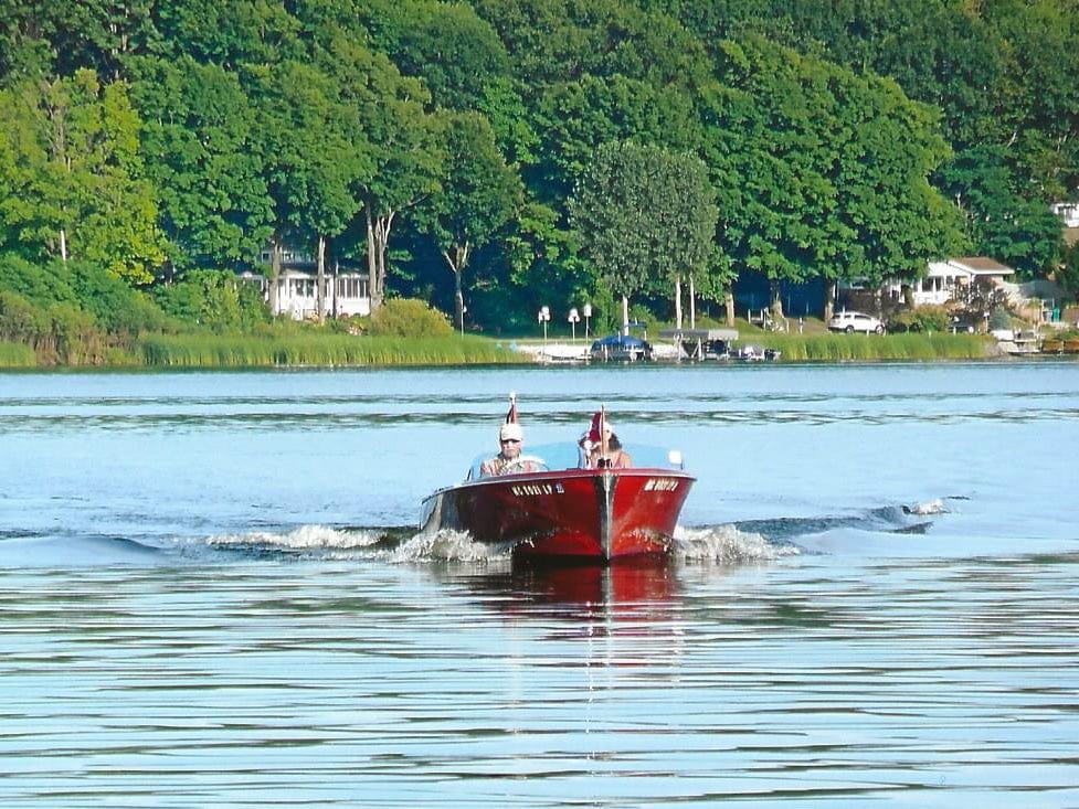 1949 CHRIS-CRAFT 18' DELUXE