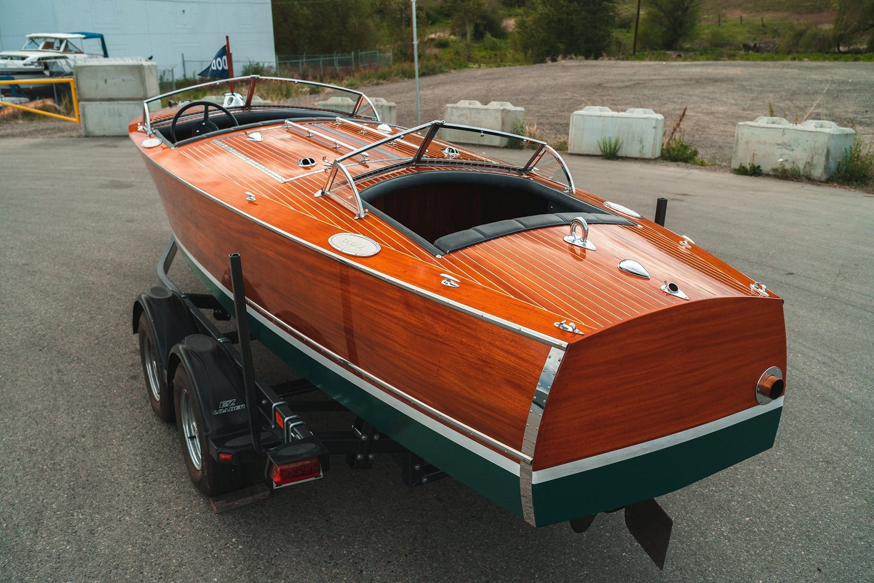 1931 DODGE 21'6" Split Cockpit Runabout