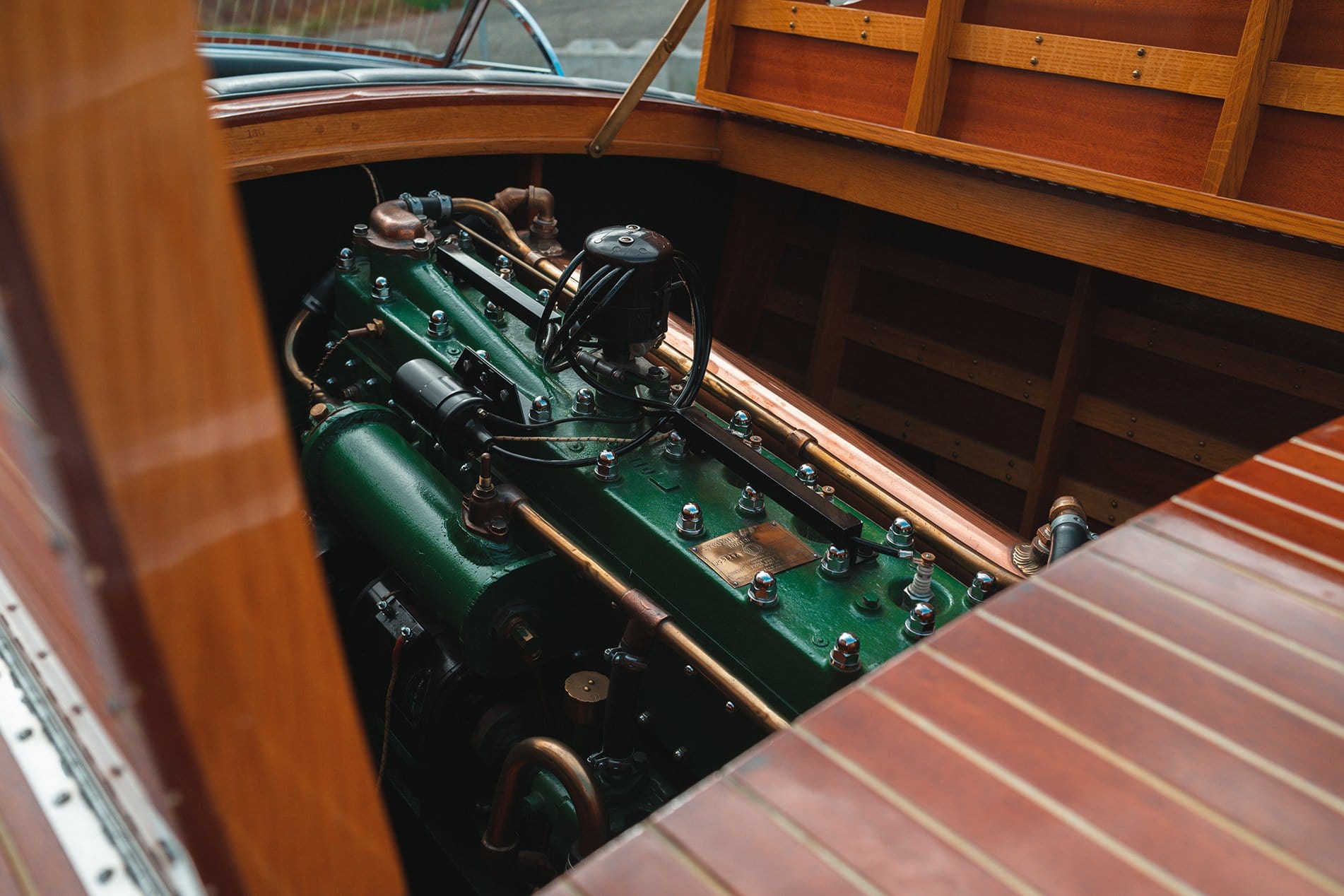 1931 DODGE 21'6" Split Cockpit Runabout