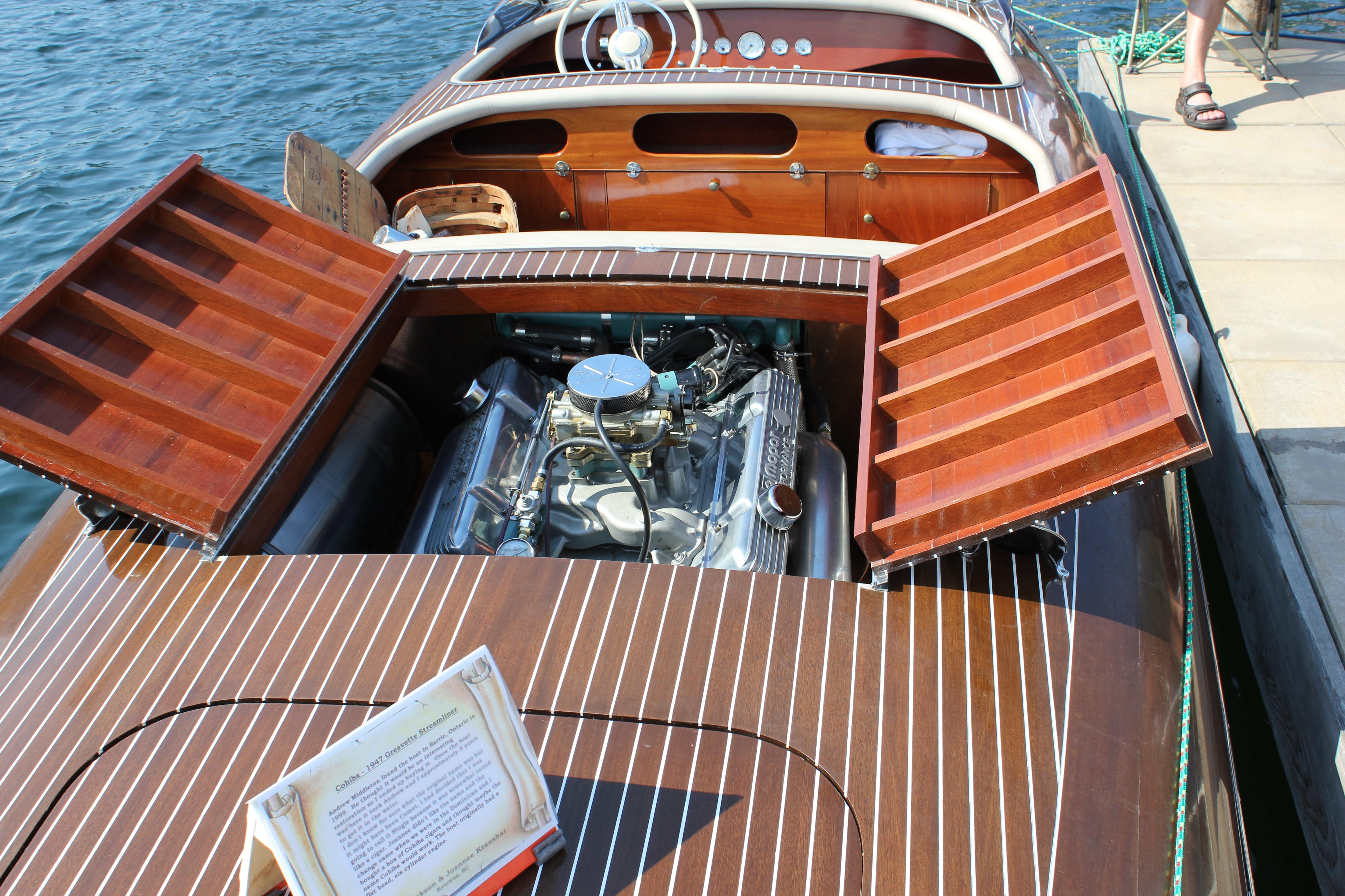 1947 GREAVETTE 22' STREAMLINER