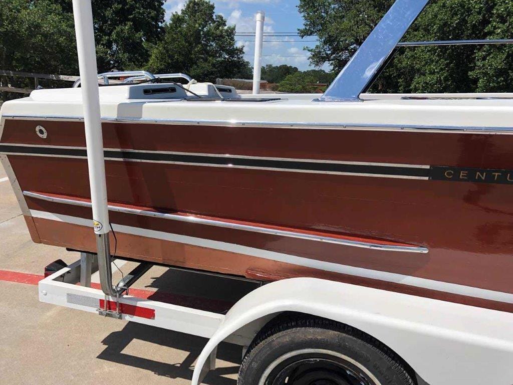 1966 CENTURY RESORTER - SLIDING SOFT-TOP 19'