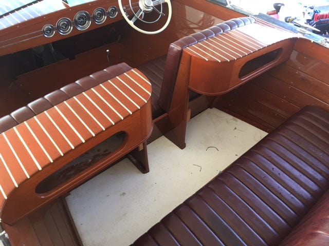 1941 CHRIS-CRAFT - 22' Deluxe Utility