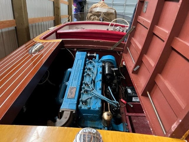 1952 CHRIS-CRAFT 18' Riviera