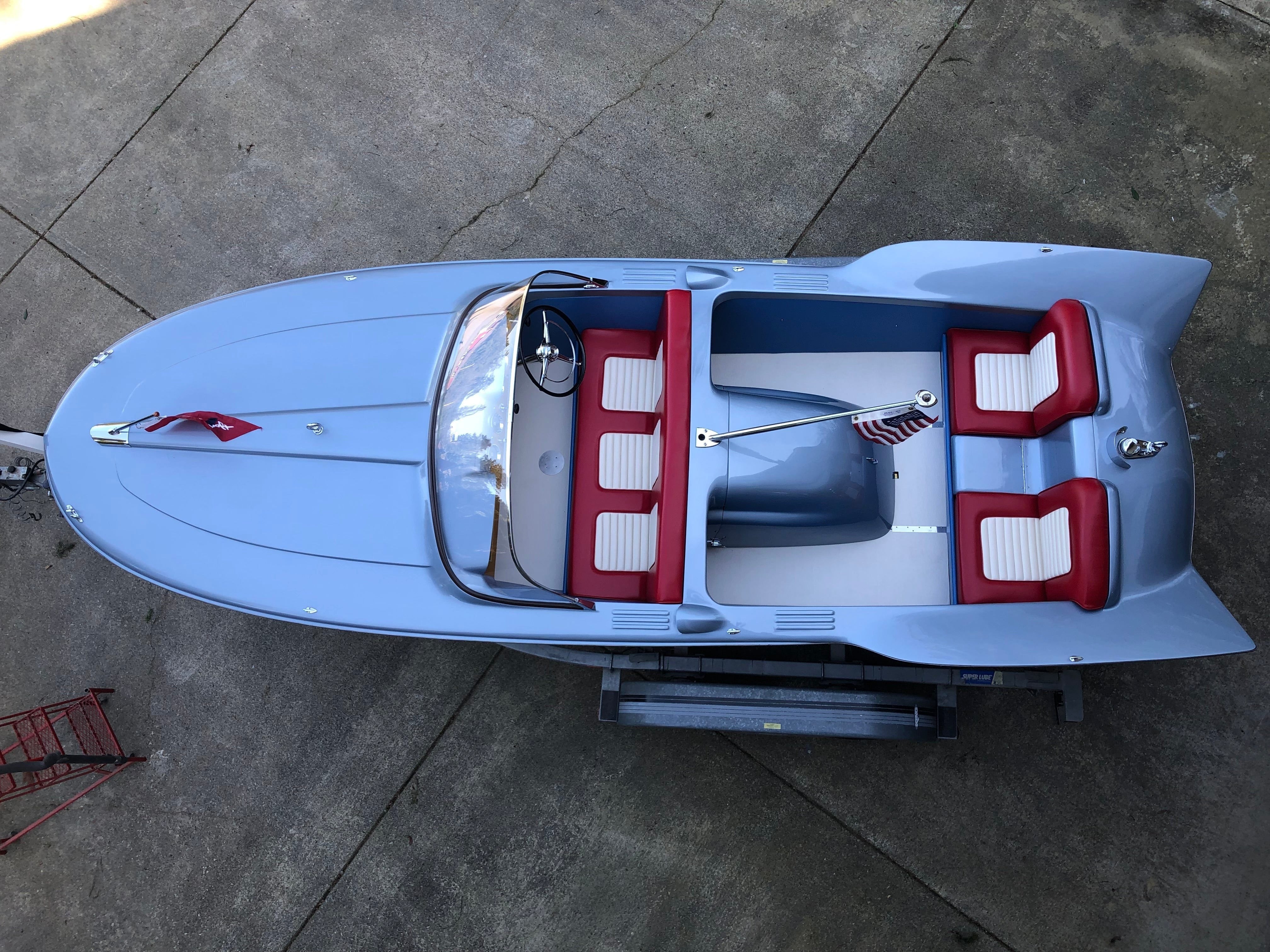 1958 CHRIS-CRAFT 19' Silver Arrow