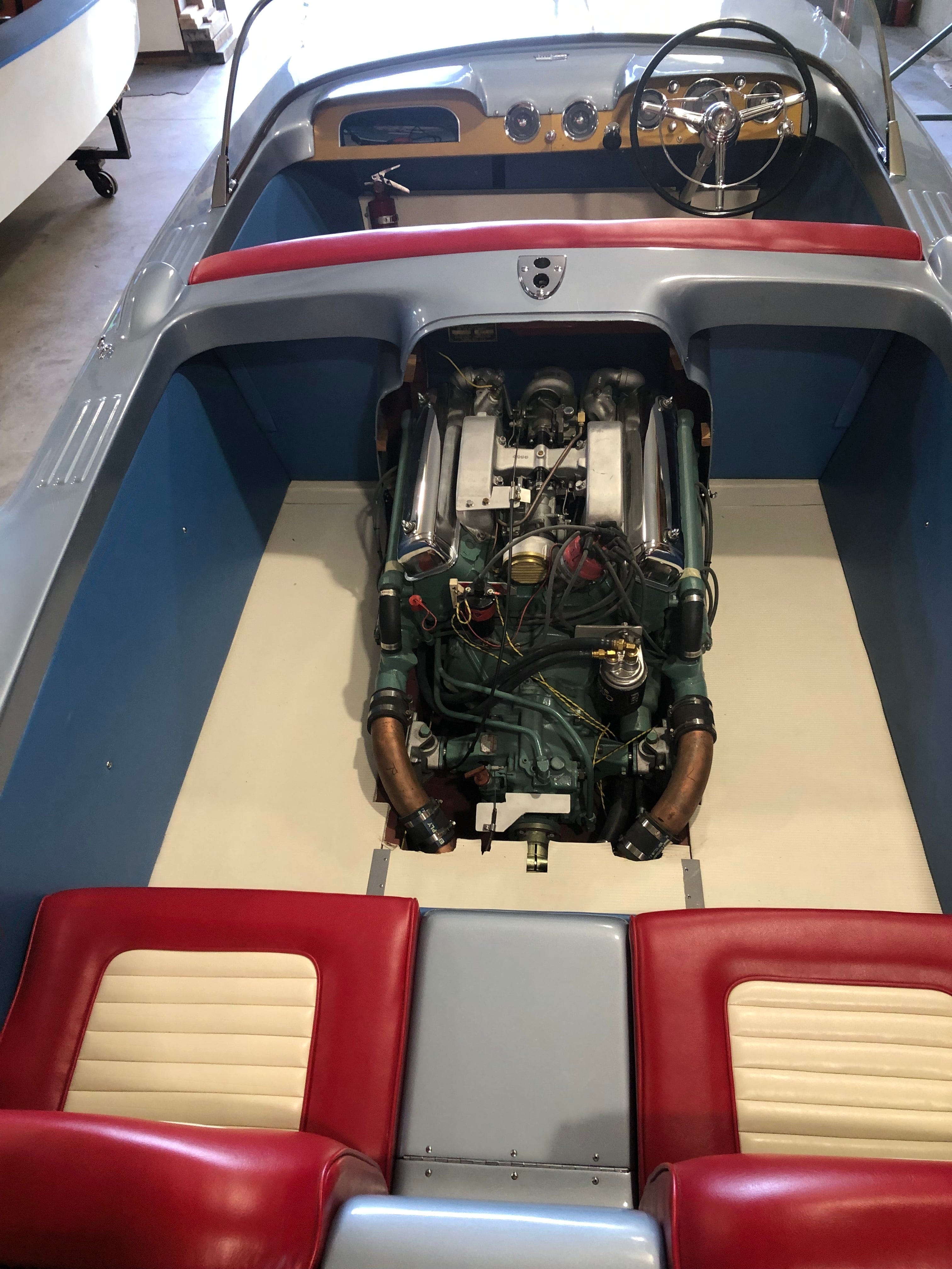 1958 CHRIS-CRAFT 19' Silver Arrow