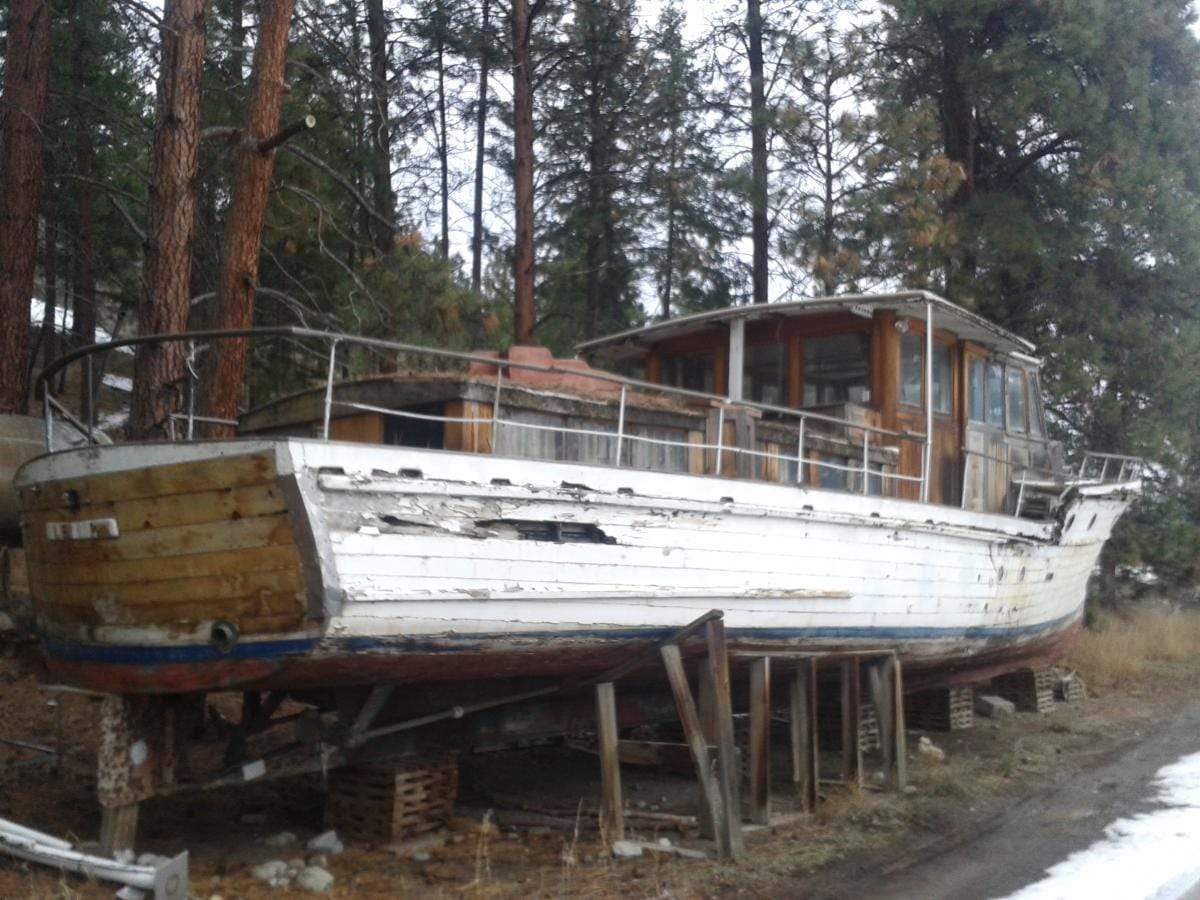 Classic Wooden Boat for Sale -  1926 ELCO 54' FLAT TOP YACHT