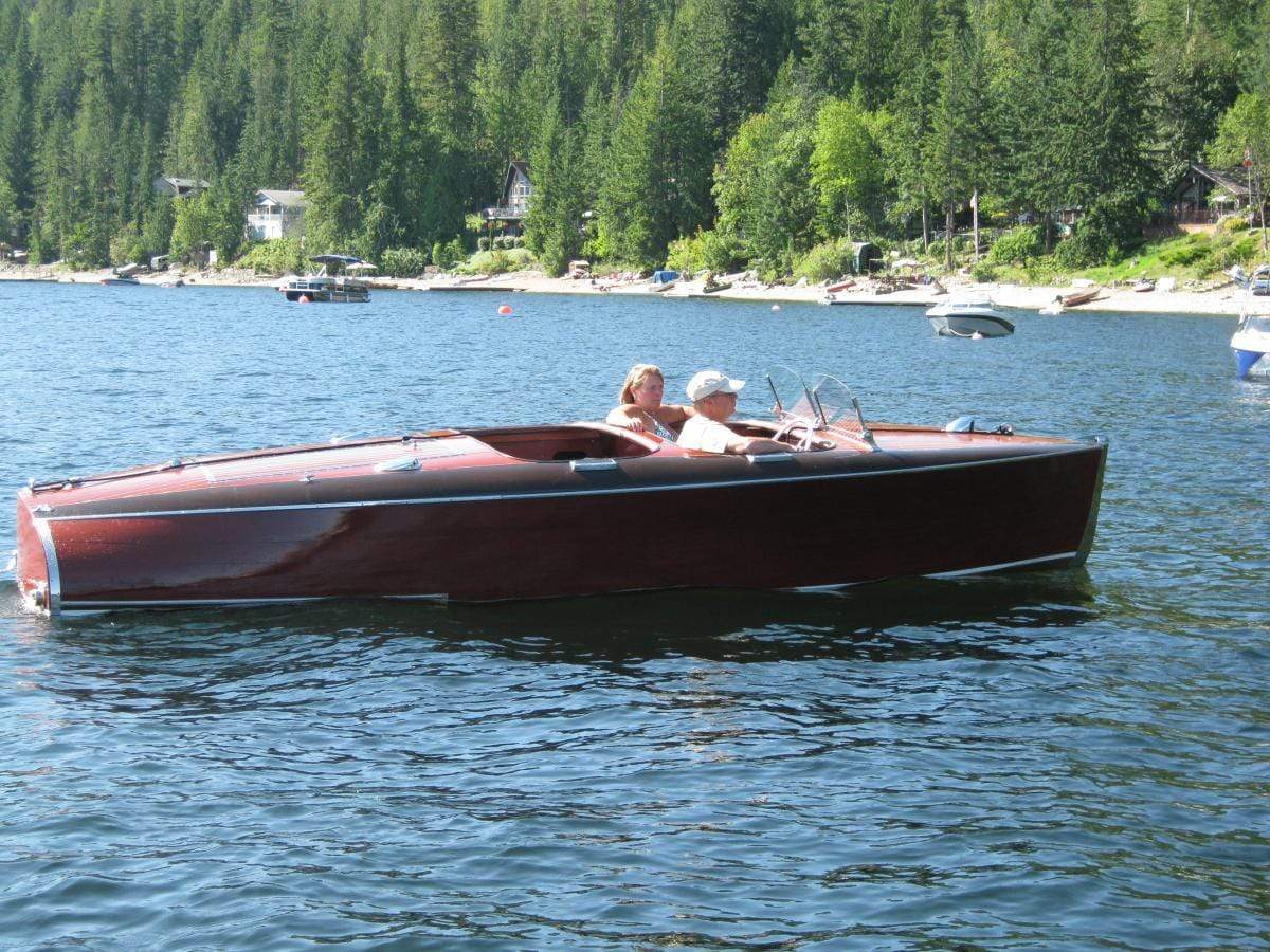 Classic Wooden Boat for Sale -  1939 CHRIS-CRAFT 19' CUSTOM - 'BARRELBACK'