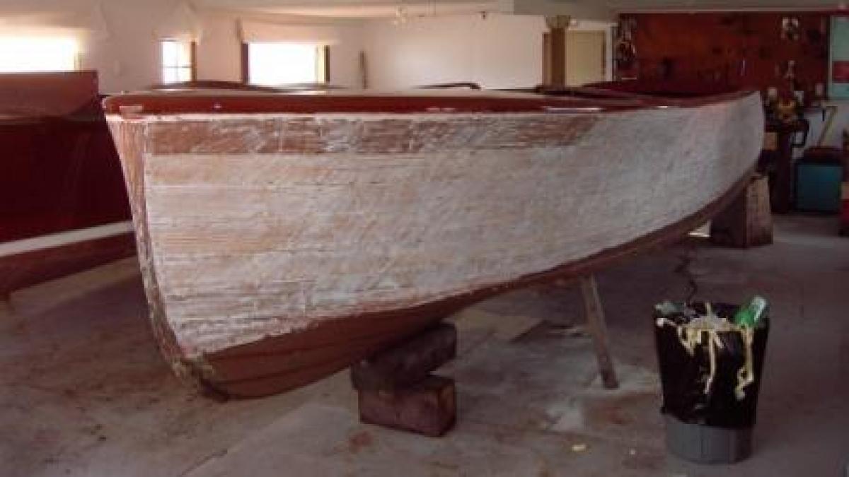 Classic Wooden Boat for Sale -  1947 CHRIS-CRAFT 22' SPORTSMAN