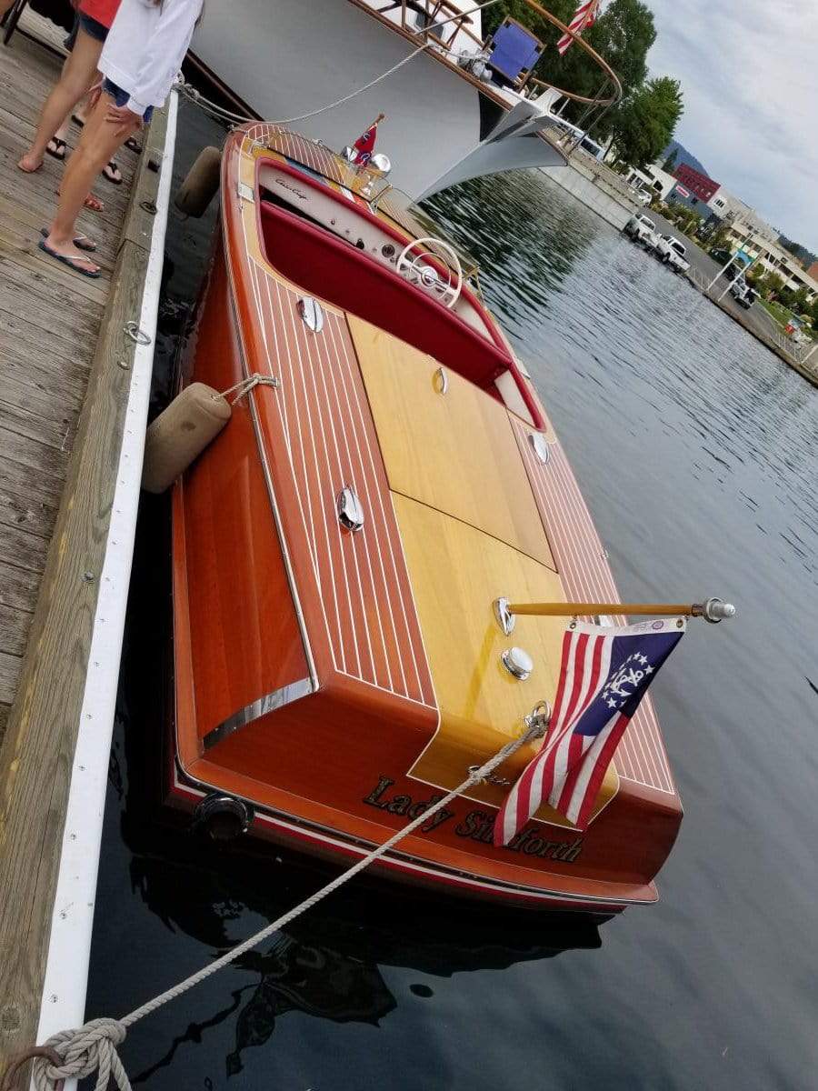 Classic Wooden Boat for Sale -  1951 CHRIS CRAFT 20' RIVIERA