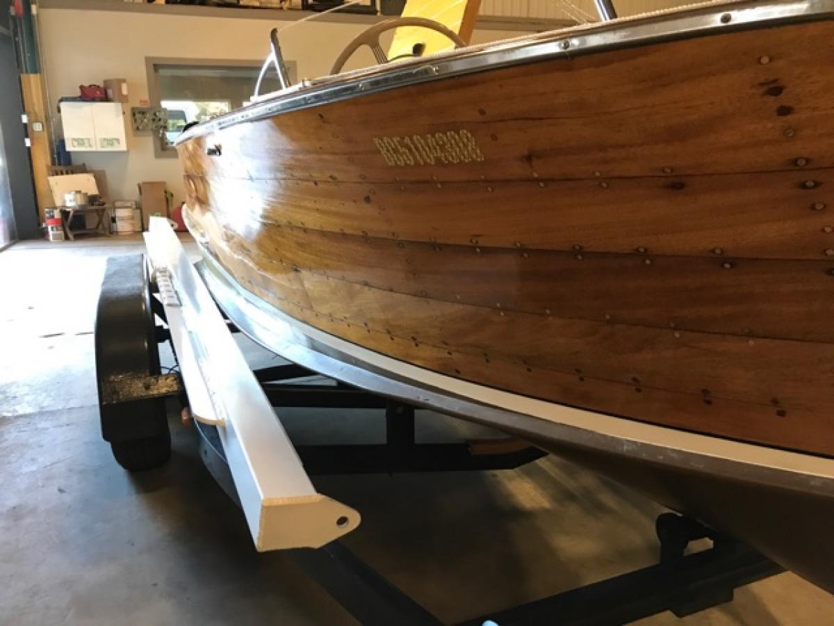 Classic Wooden Boat for Sale -  1952 CENTURY RESORTER 16' - Modified