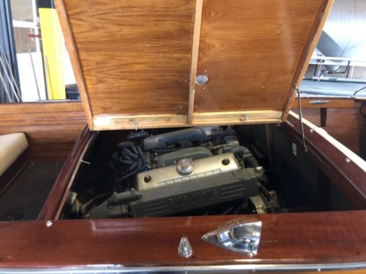 Classic Wooden Boat for Sale -  1952 CENTURY RESORTER 16' - Modified