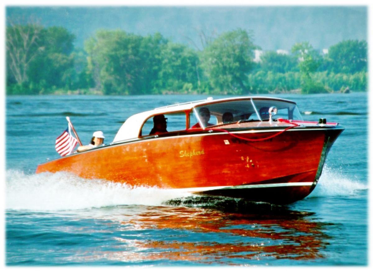 Classic Wooden Boat for Sale -  1954 SHEPHERD 24' HARDTOP