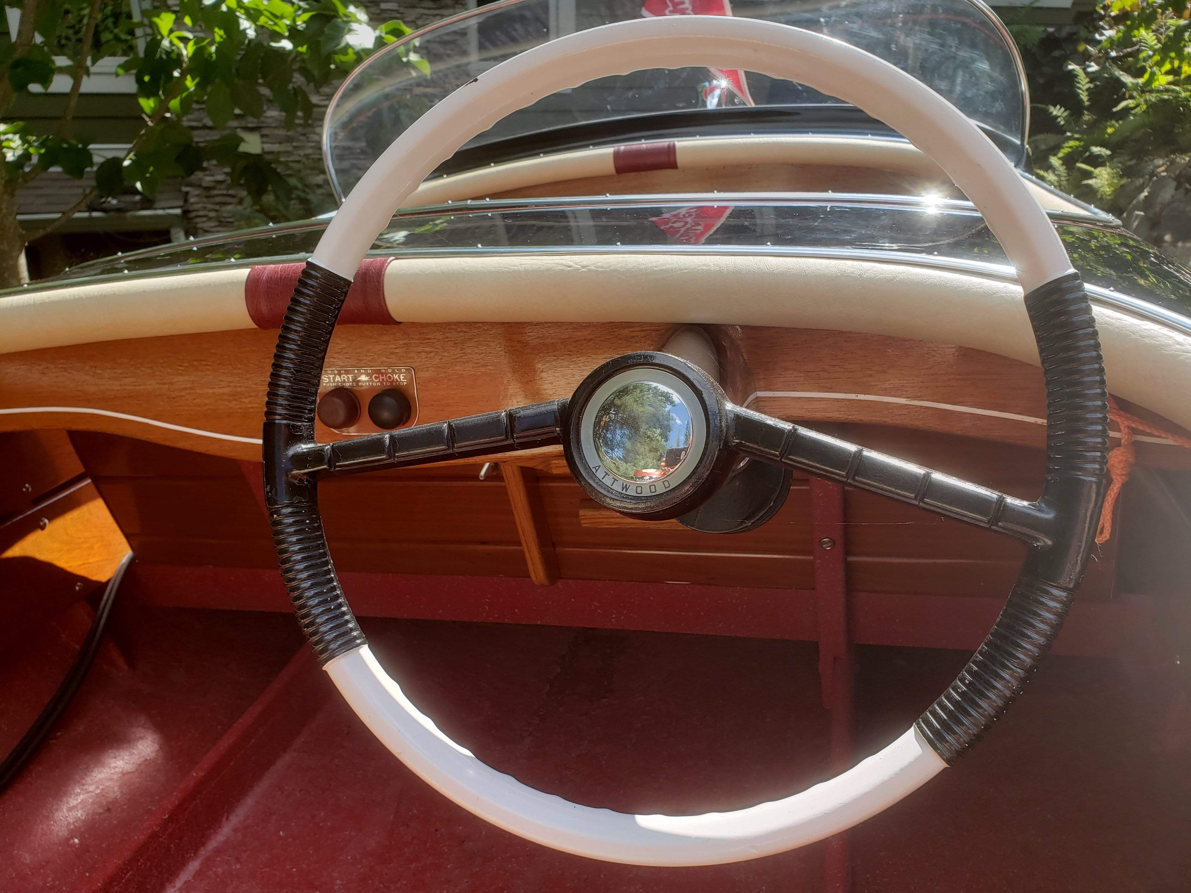 Classic Wooden Boat for Sale -  1956 LARSON - FALLS FLYER 14'