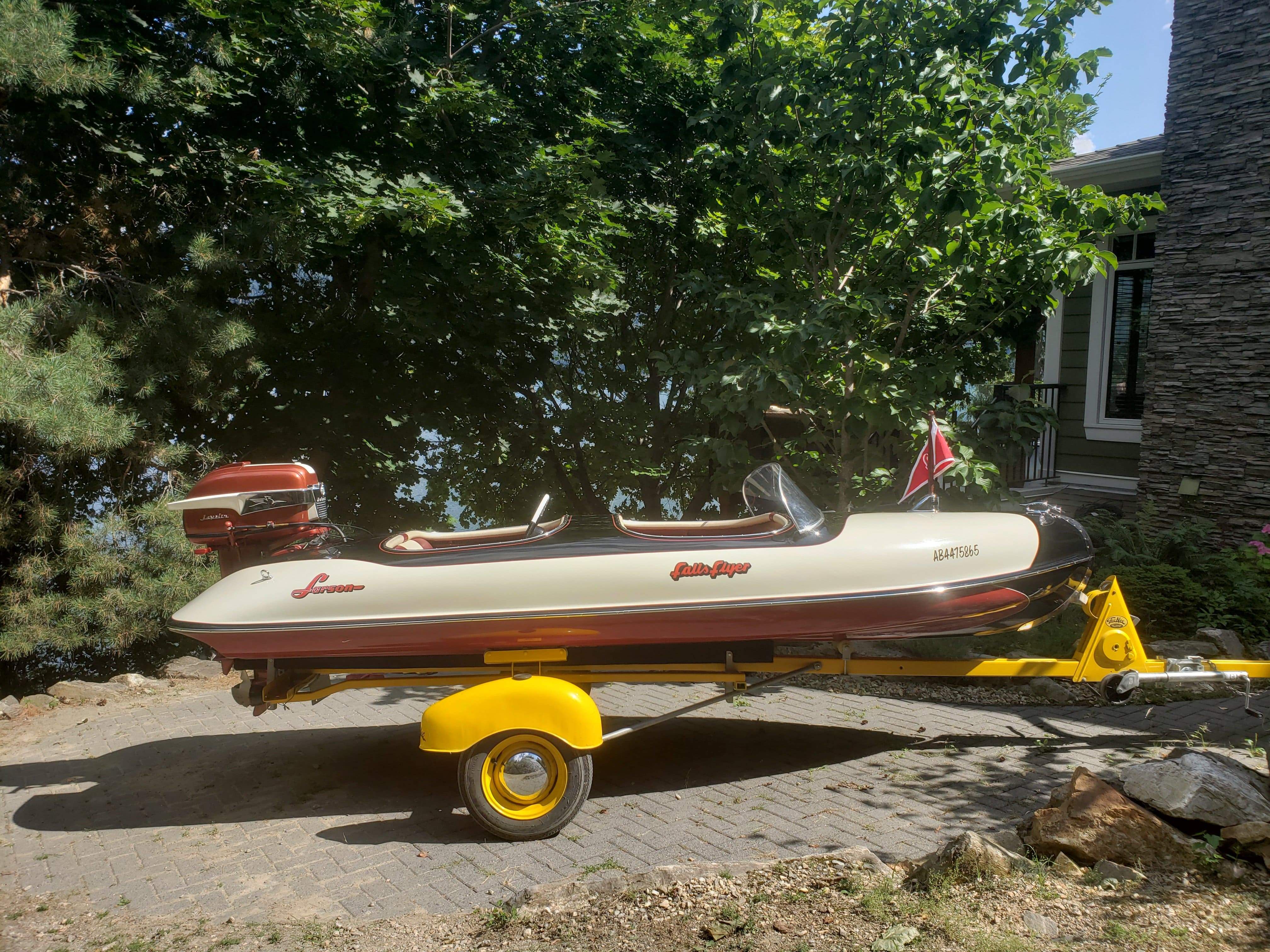 Classic Wooden Boat for Sale -  1956 LARSON - FALLS FLYER 14'