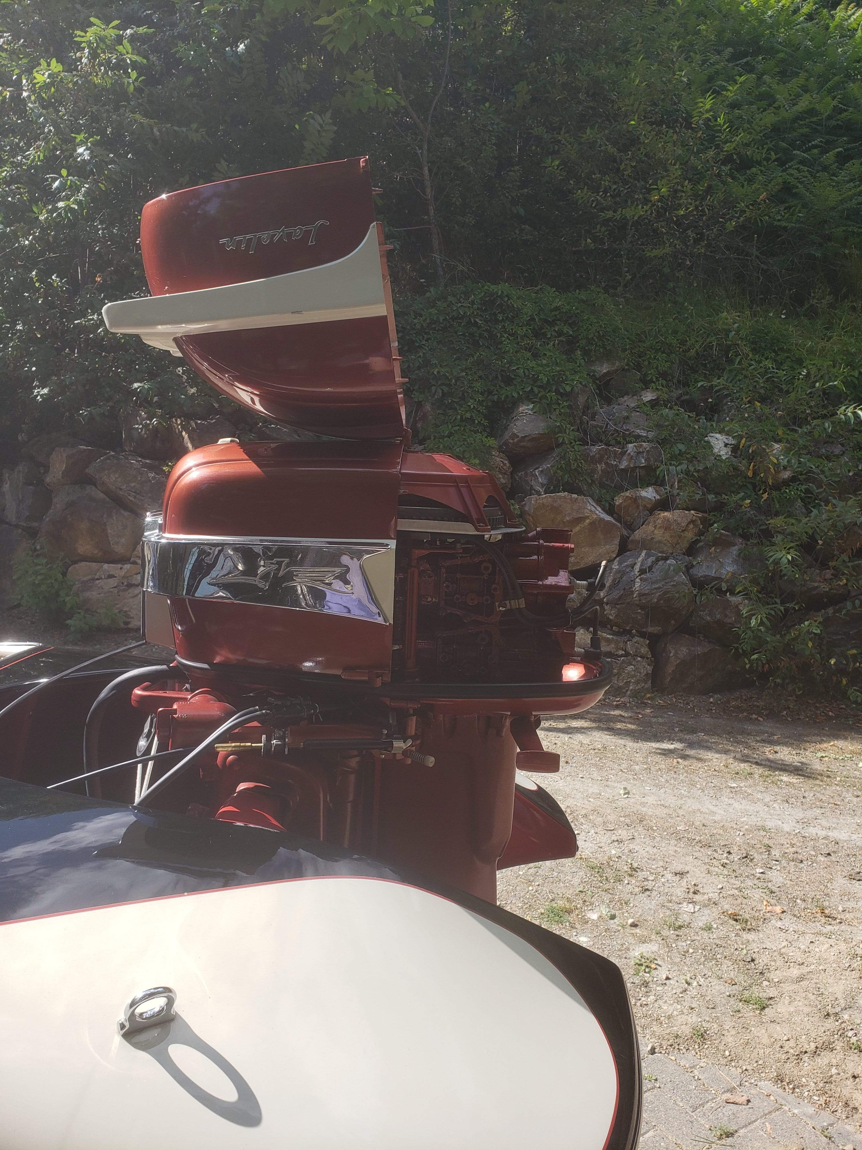 Classic Wooden Boat for Sale -  1956 LARSON - FALLS FLYER 14'